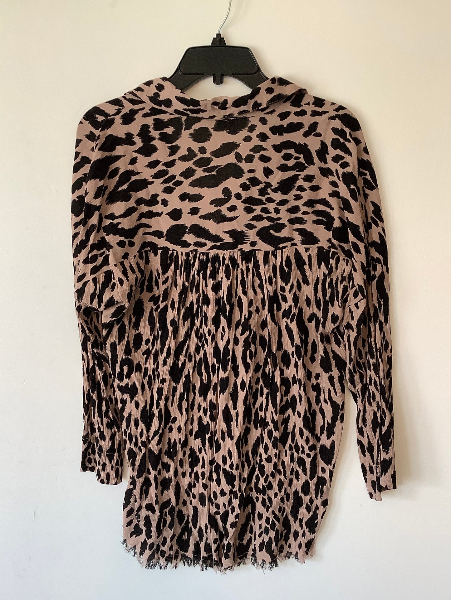 Top Long Sleeve By Umgee In Animal Print, Size: Xl