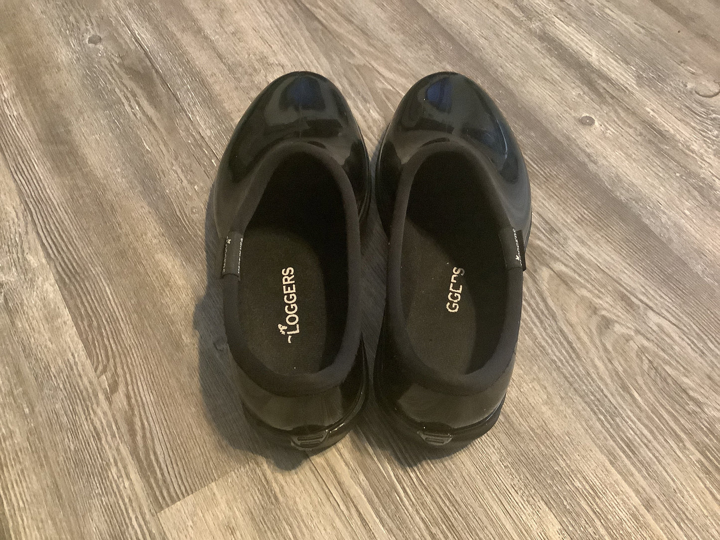 Black Shoes Flats Clothes Mentor, Size 9