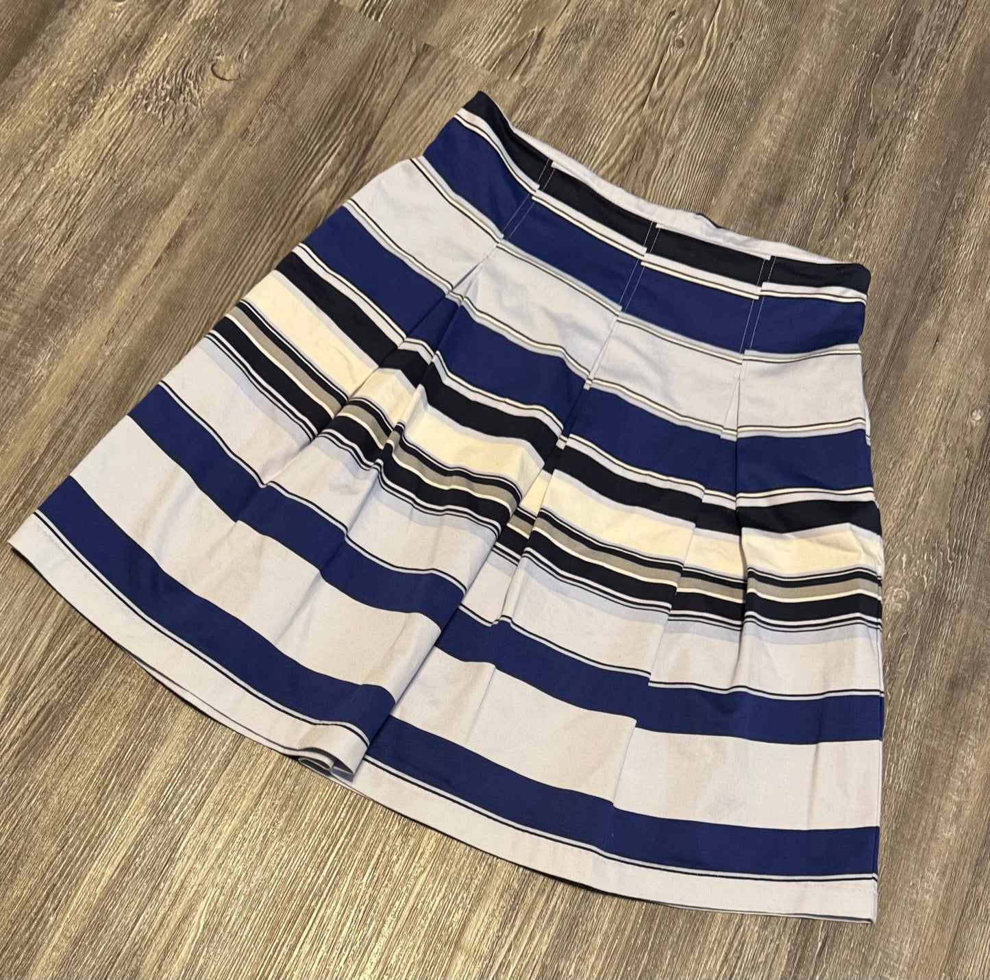 Skirt Mini & Short By Clothes Mentor  Size: 0