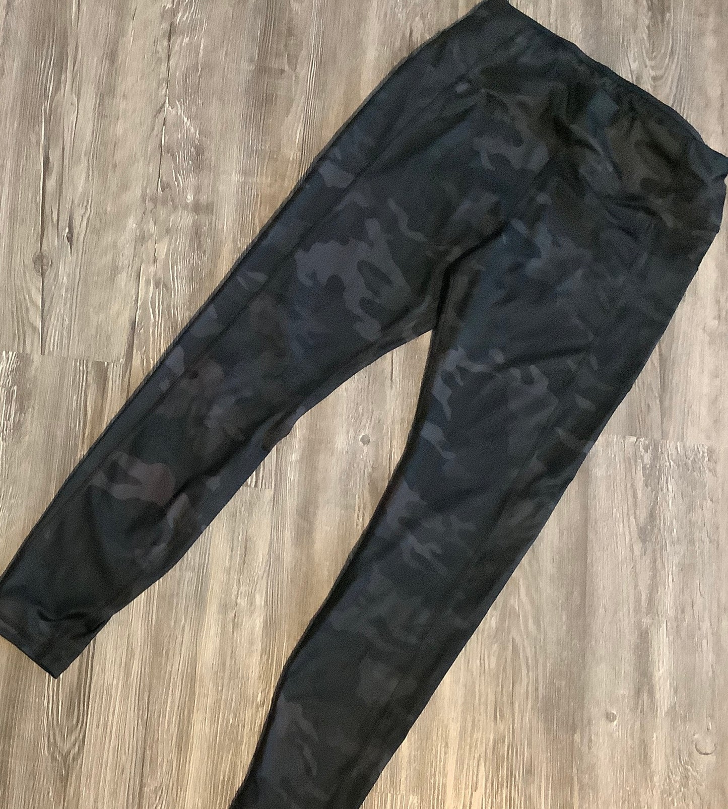 Athletic Leggings By Avia  Size: L