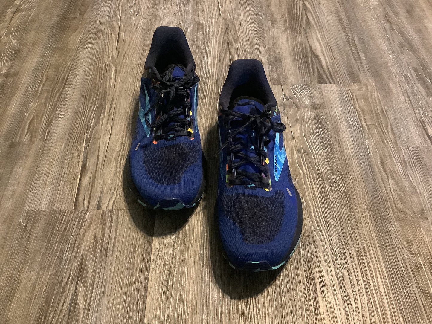 Shoes Athletic By Brooks In Blue, Size: 9