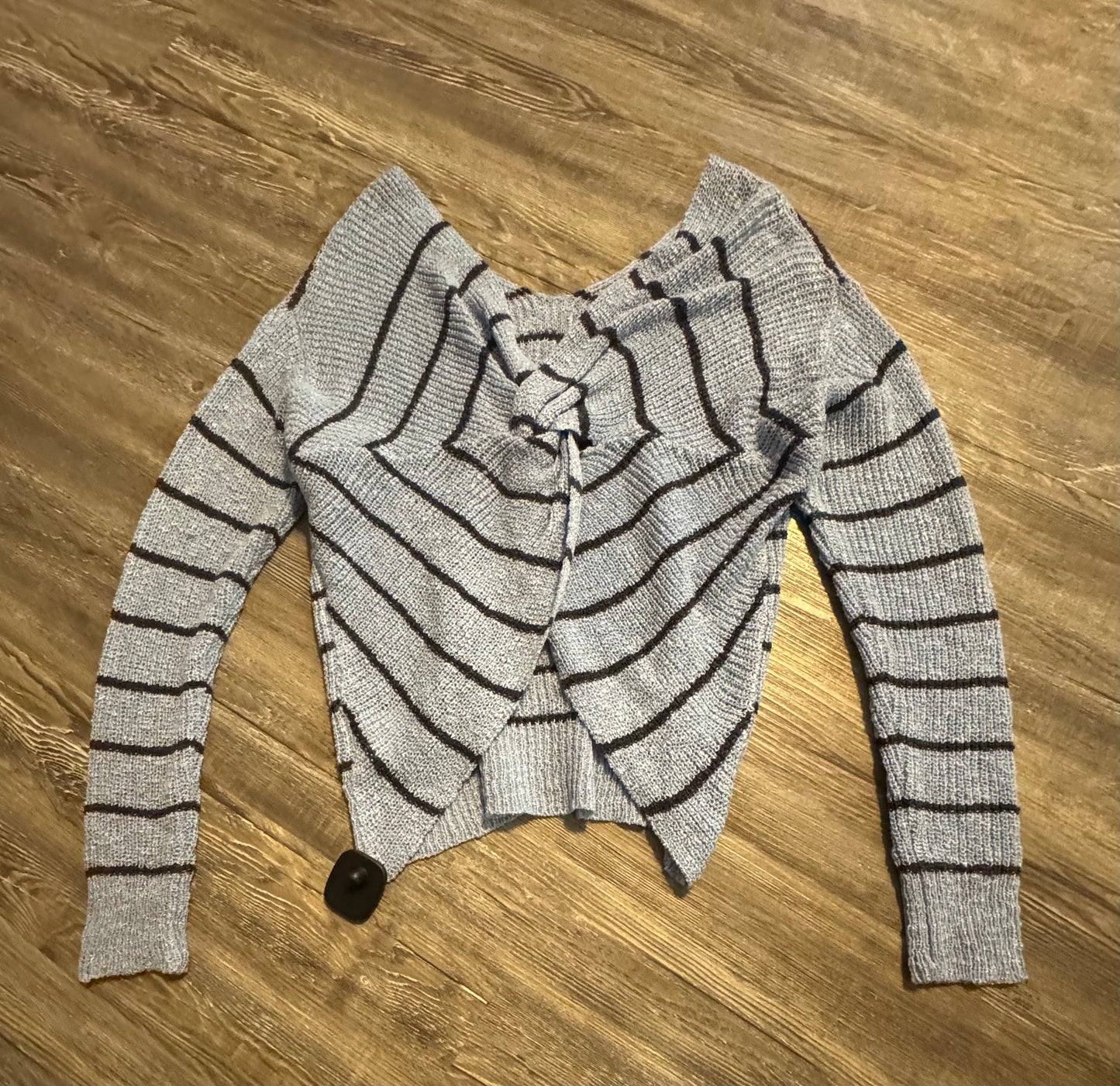 Sweater Cardigan By Clothes Mentor  Size: M