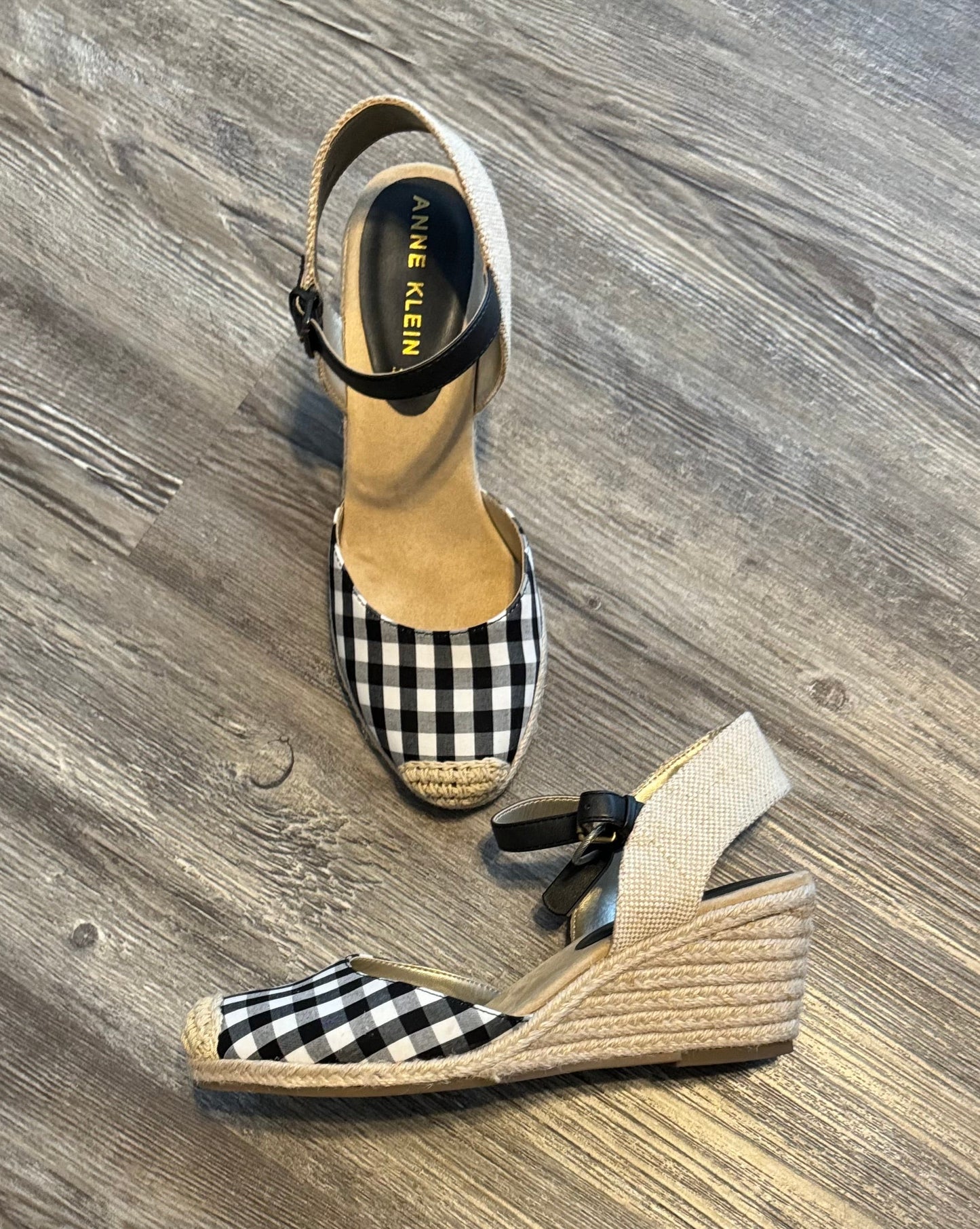 Shoes Heels Block By Anne Klein  Size: 8