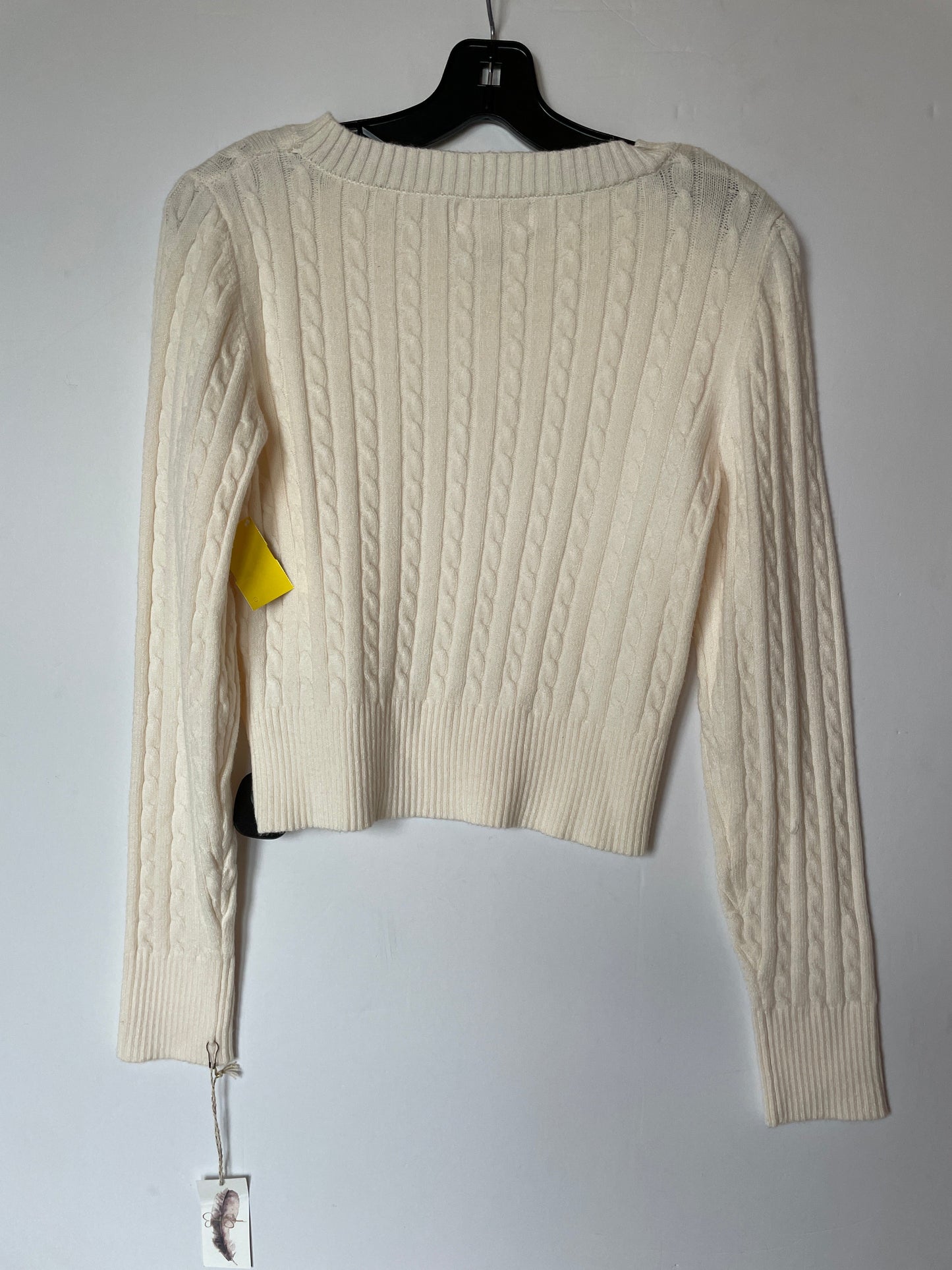 Cream Sweater Jessica Simpson, Size M