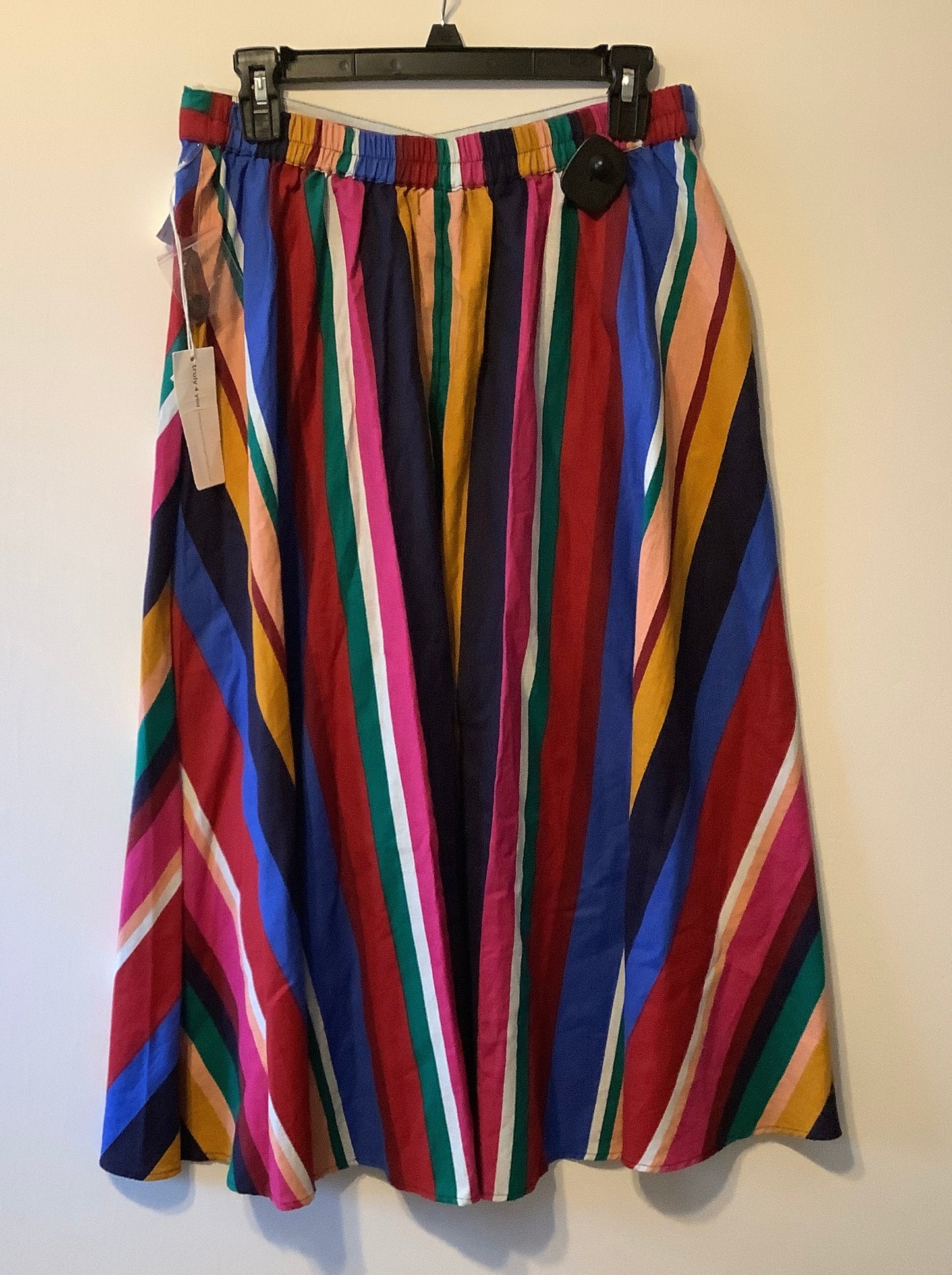 Skirt Maxi By Clothes Mentor In Striped Pattern, Size: M