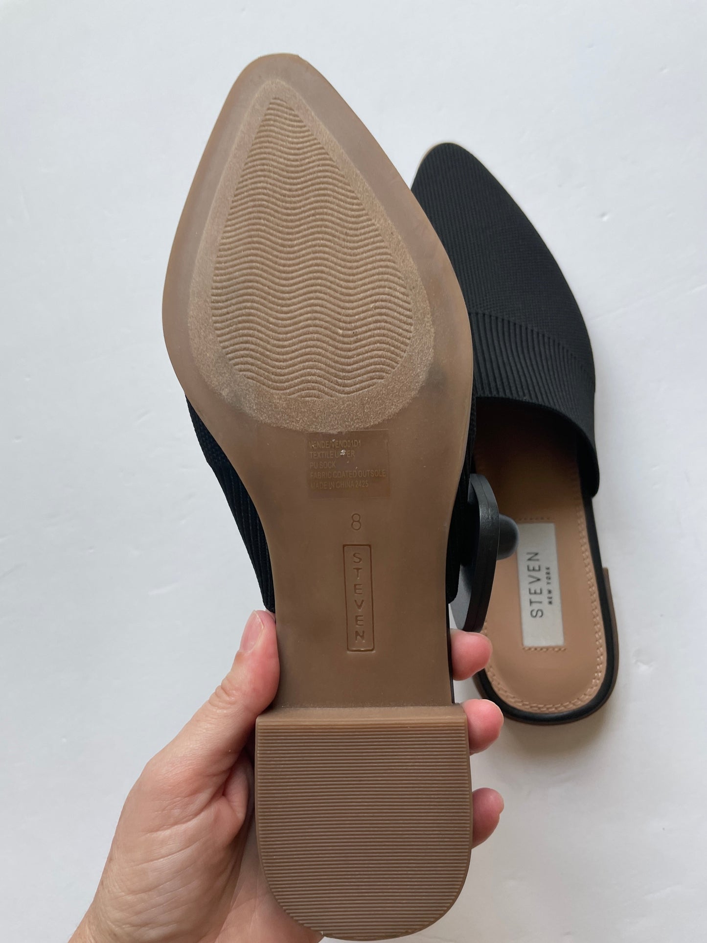 Black Shoes Flats Clothes Mentor, Size 8