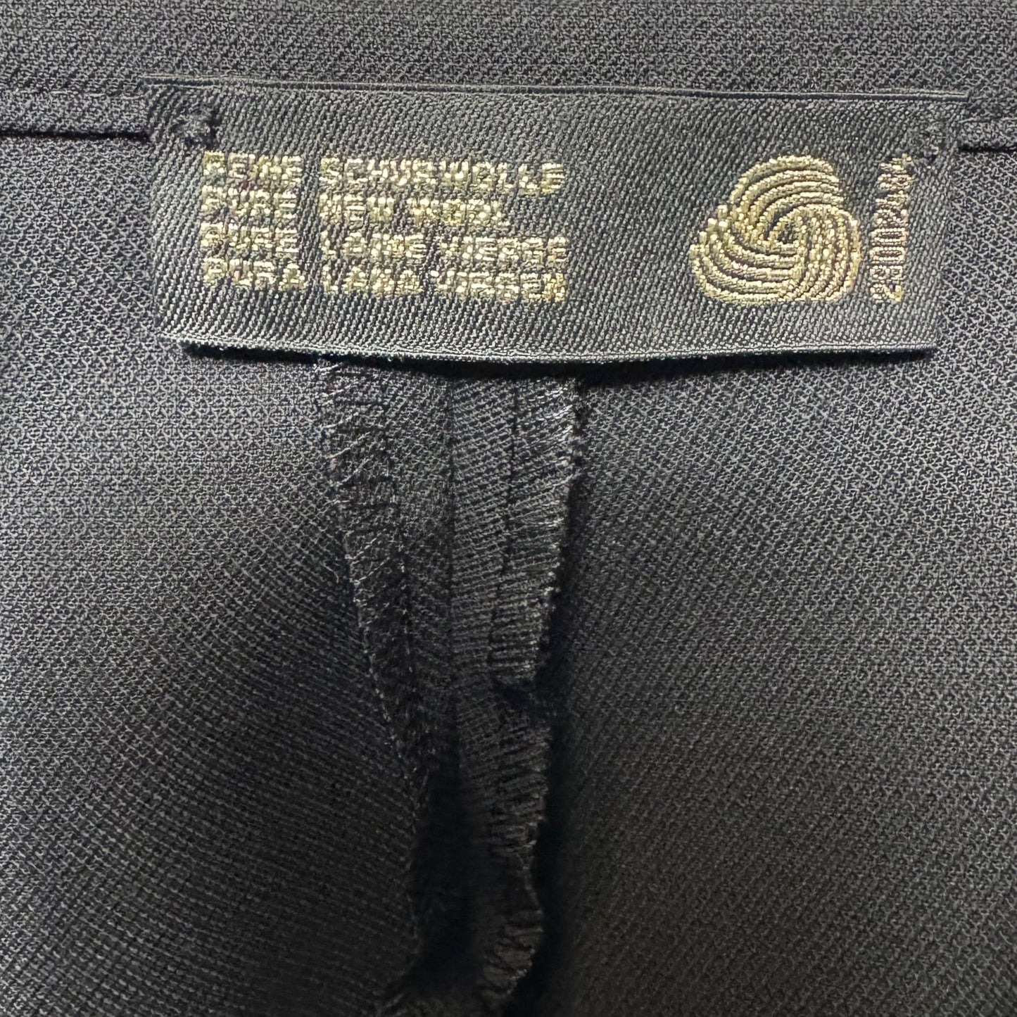 Wool Pants Designer By Escada In Black, Size: 12