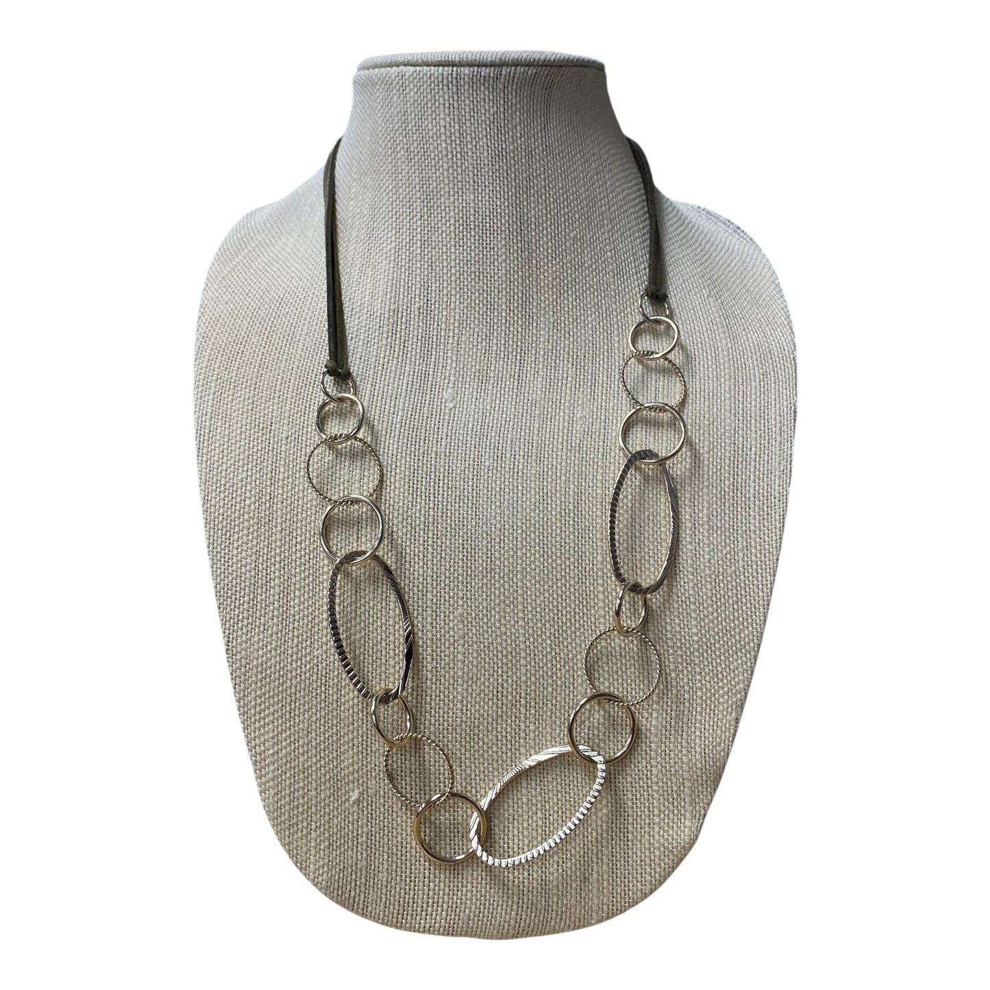 NECKLACE OTHER by LANE BRYANT in GOLD & GREEN