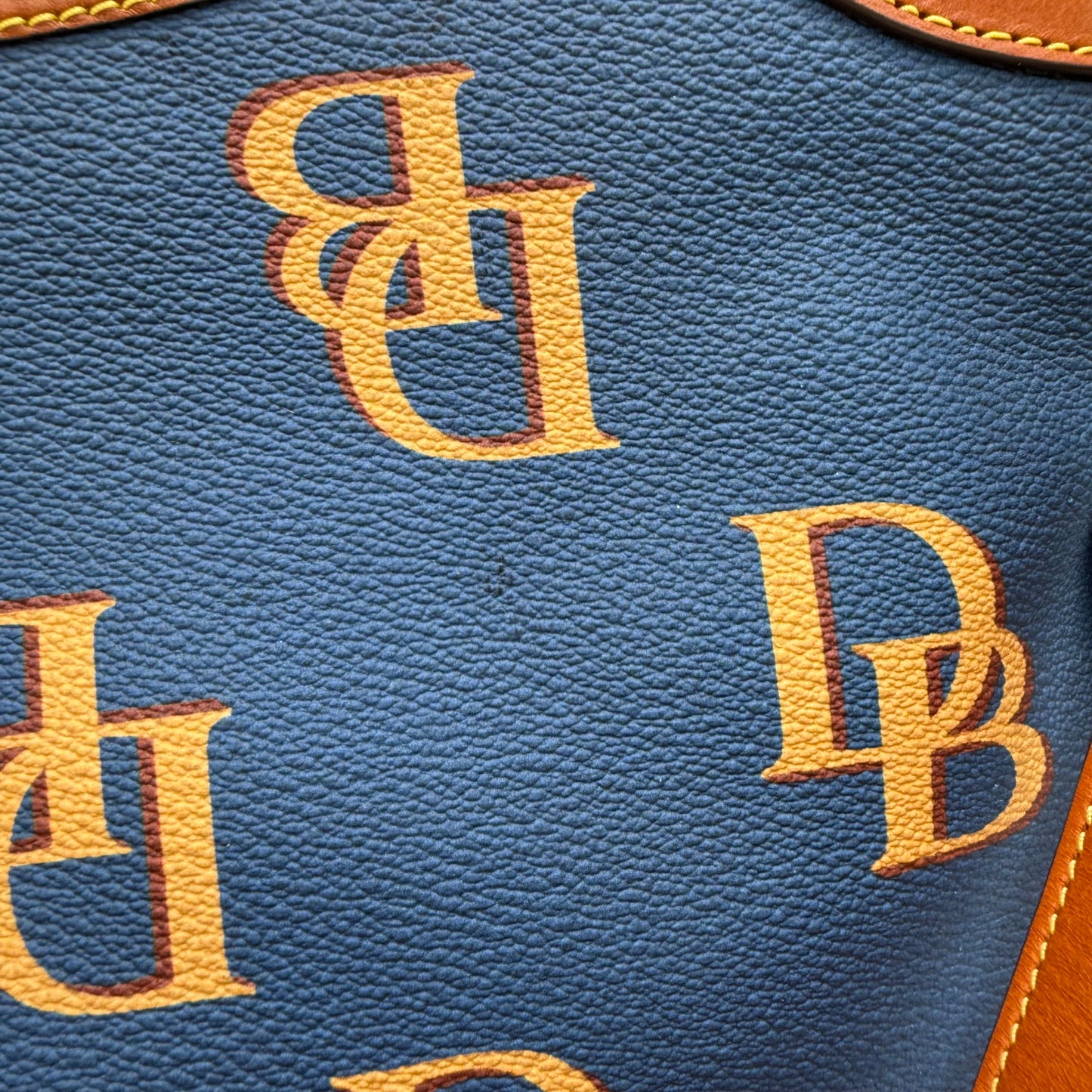 Handbag Designer By Dooney And Bourke, Size: Medium