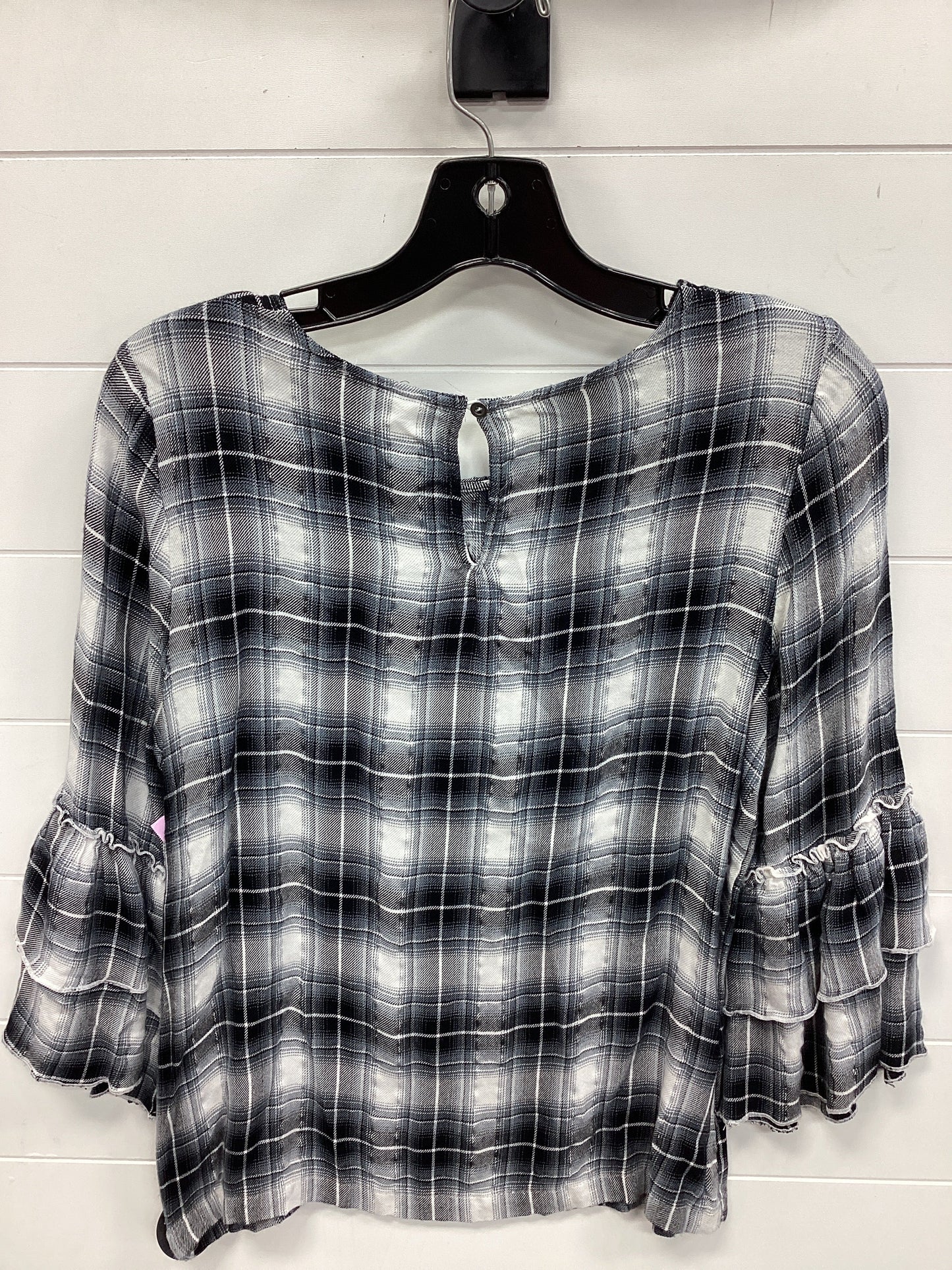 Top Ls By Clothes Mentor In Grey, Size:S