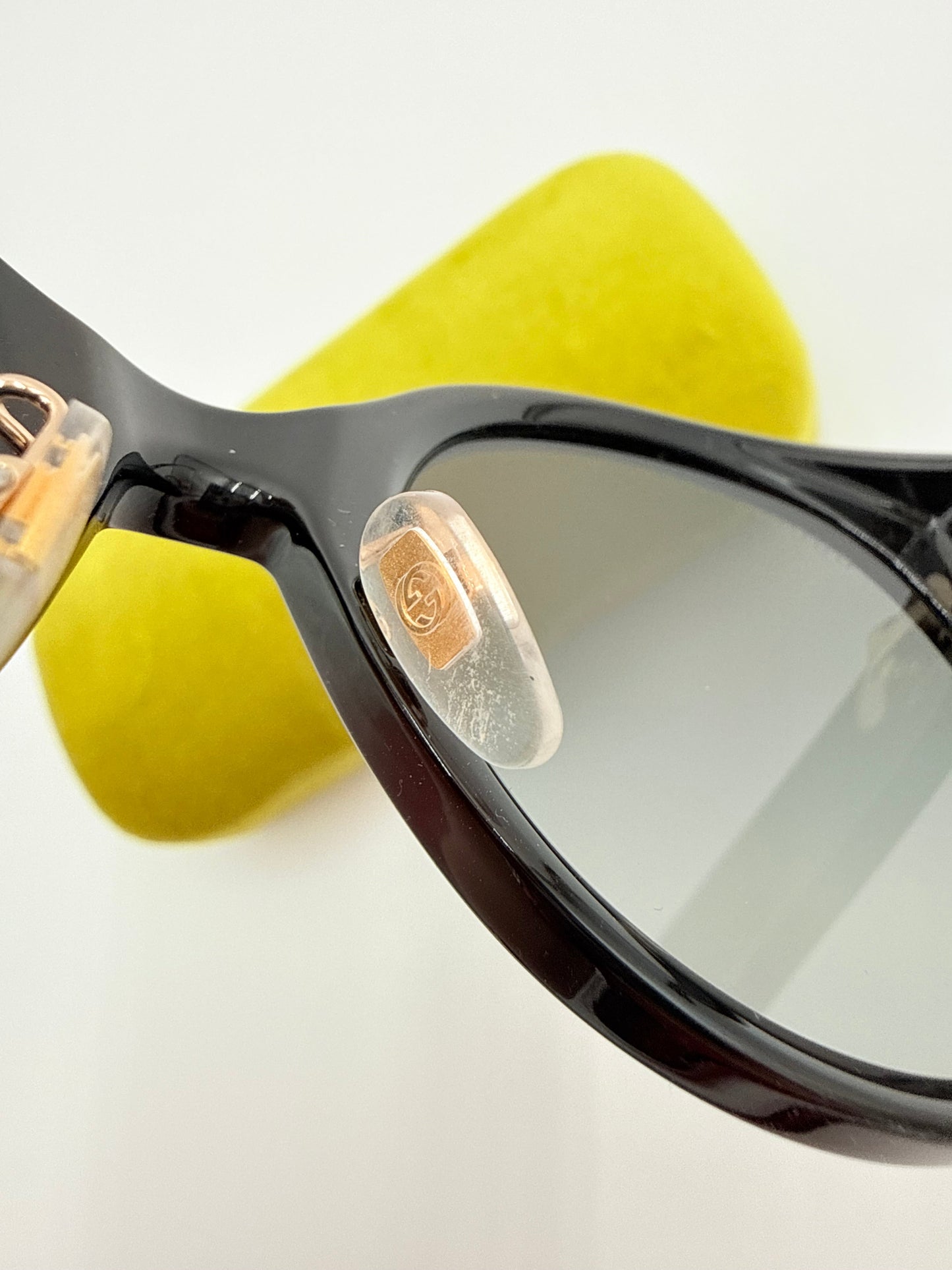 Sunglasses Luxury Designer By Gucci In Black, Size: