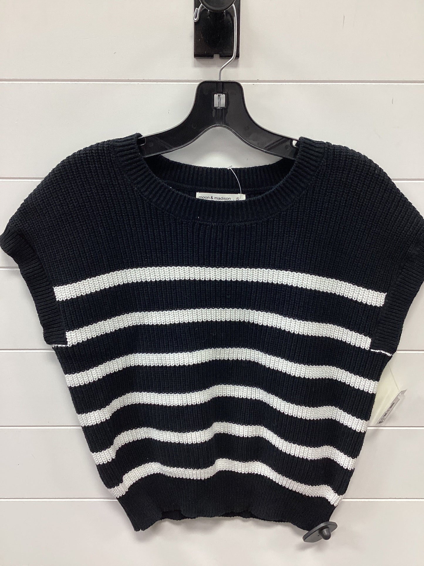 Top Ss By Moon And Madison In Black, Size:S