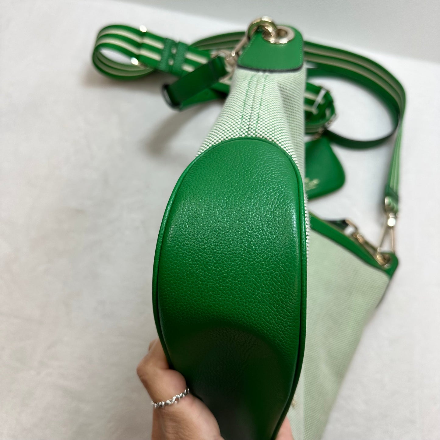 Crossbody Designer By Kate Spade, Size: Medium