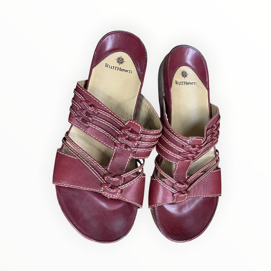 Sandals Flats By Ruff Hewn In Red, Size:8