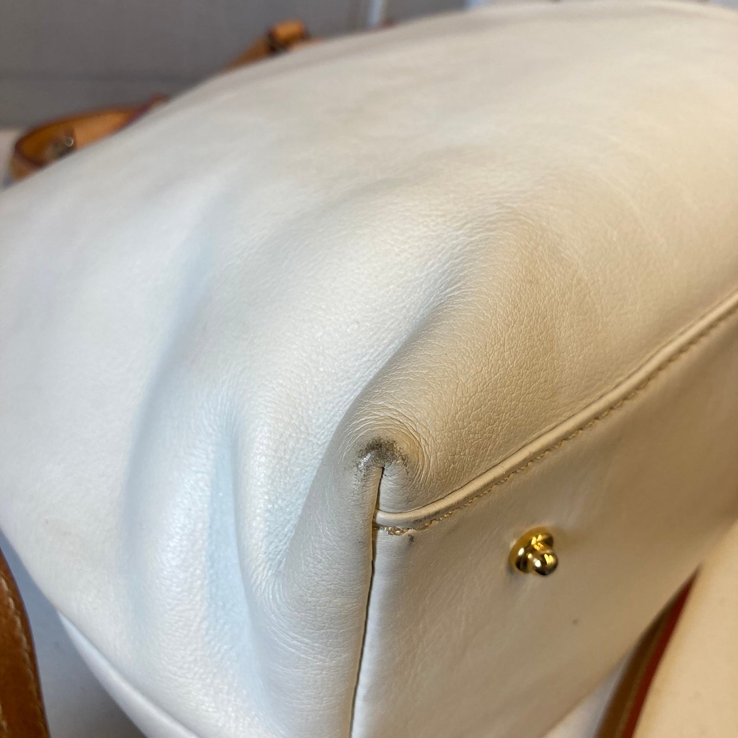 Crossbody Designer By Dooney And Bourke In White, Size:Medium