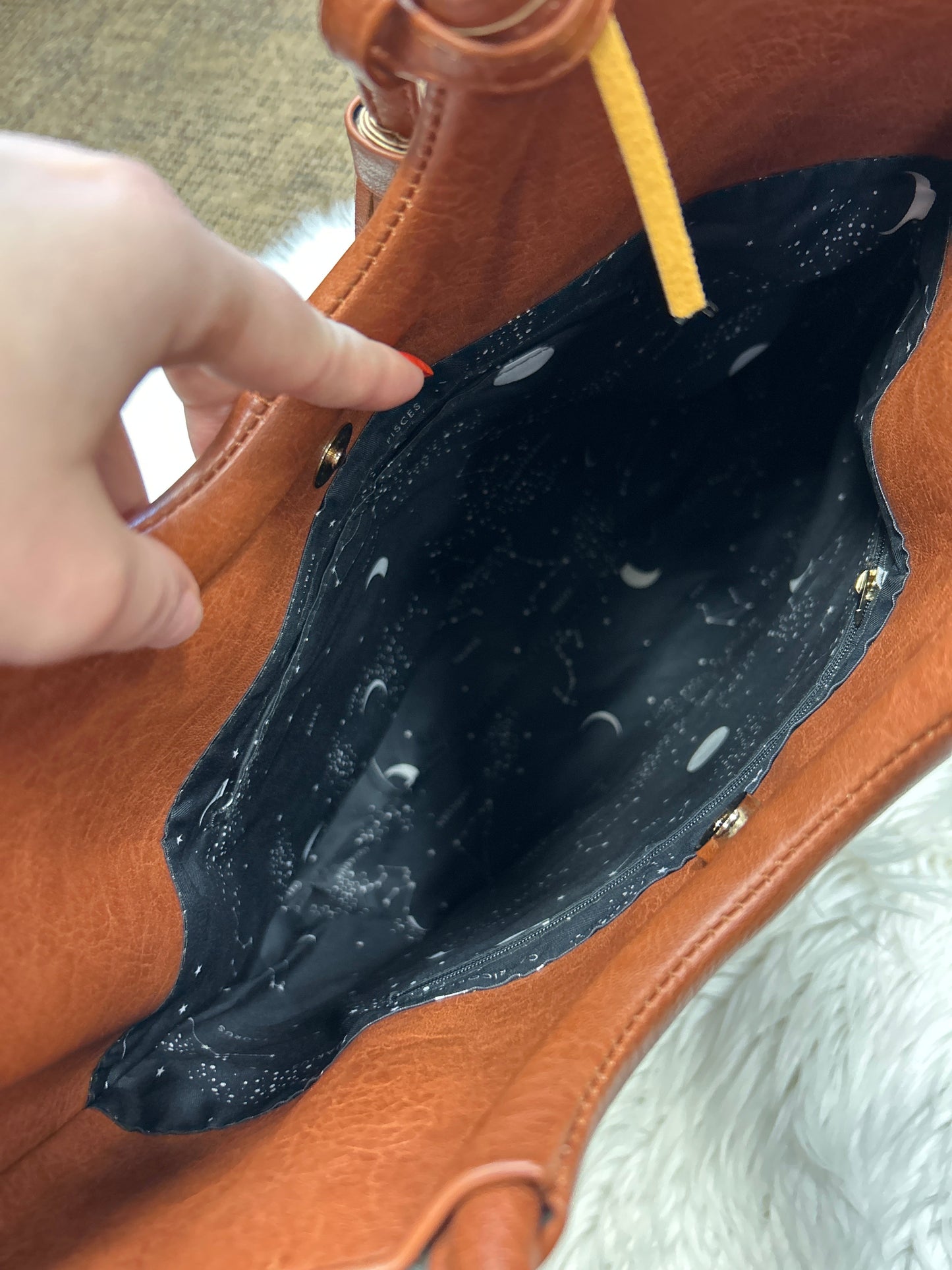 Handbag By Cmc In Brown, Size:Large