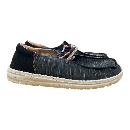 Shoes Flats By Hey Dude In Grey, Size:9