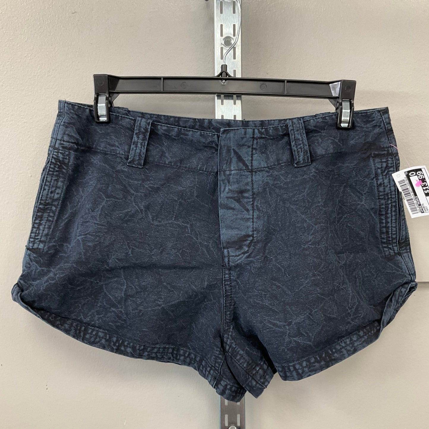 SHORTS by FREE PEOPLE In NAVY, Size: 0