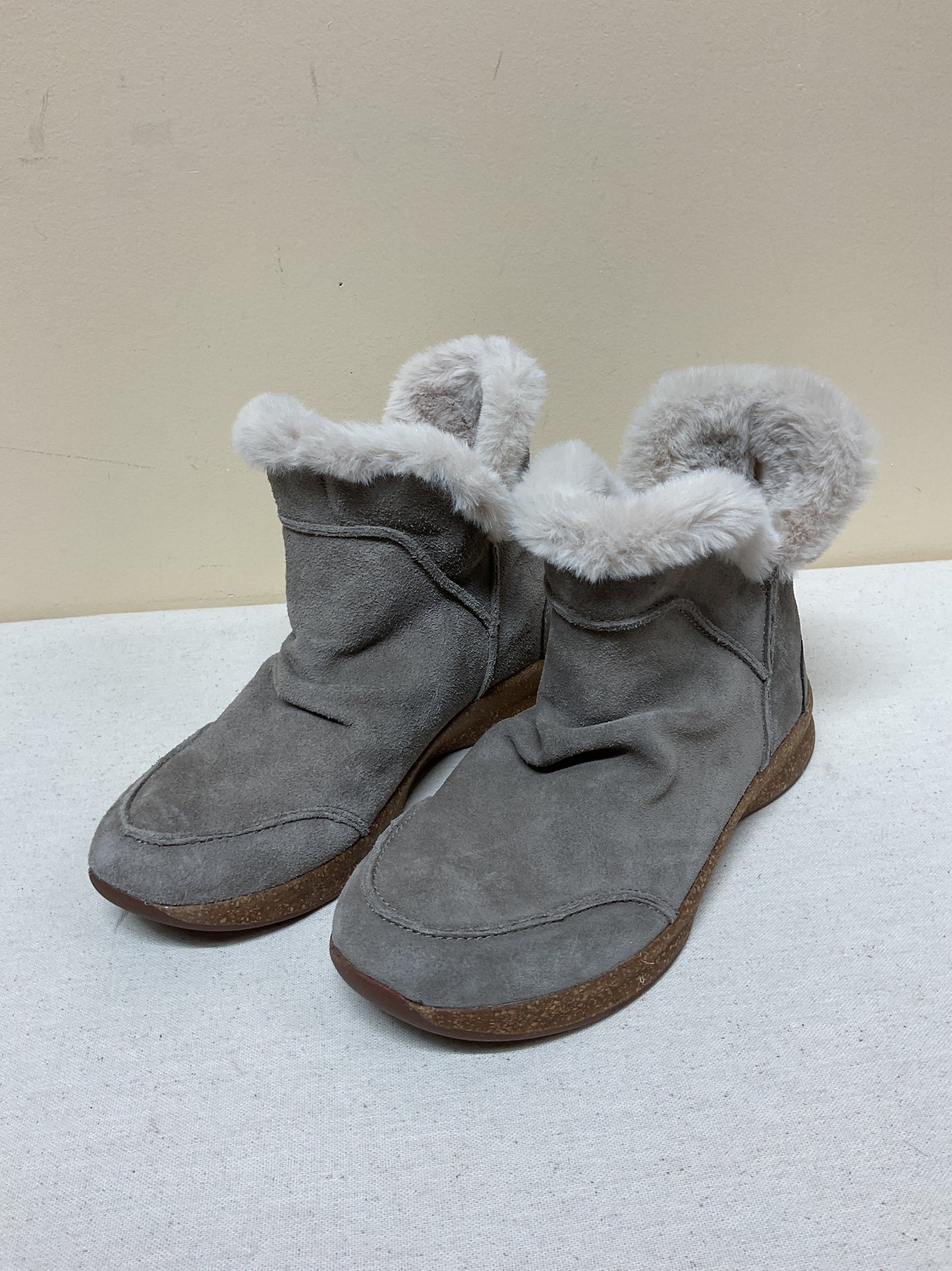 Boots Ankle Flats By Taos In Grey, Size:6