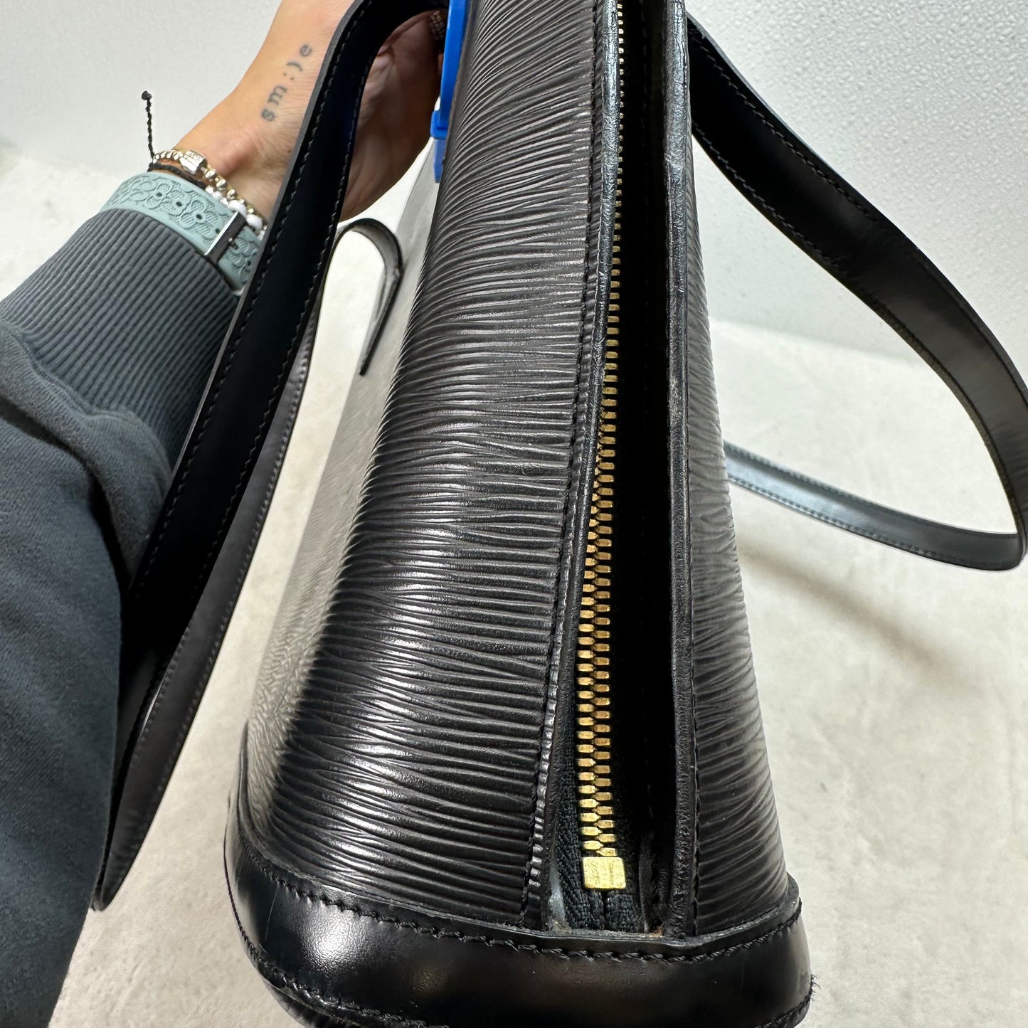 EPI LUSSAC Handbag Luxury Designer By Louis Vuitton, Size: Medium