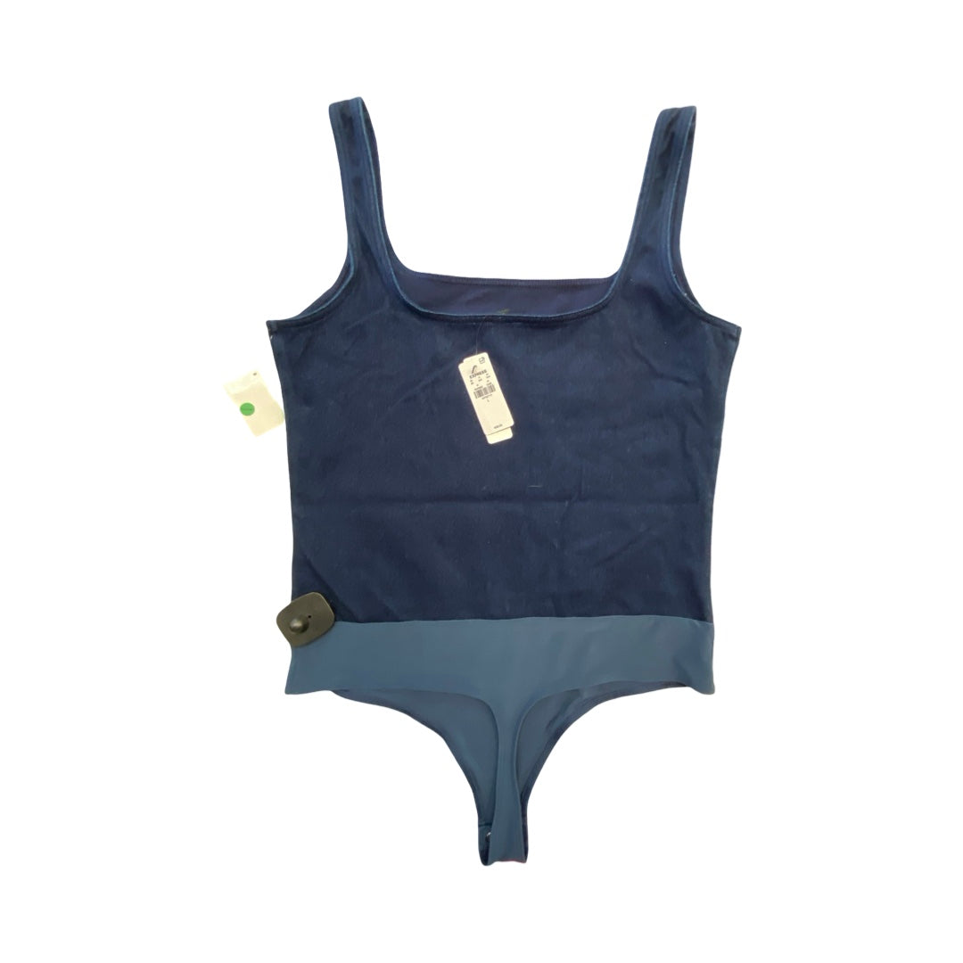 Top Sleeveless By Express In Navy, Size:L