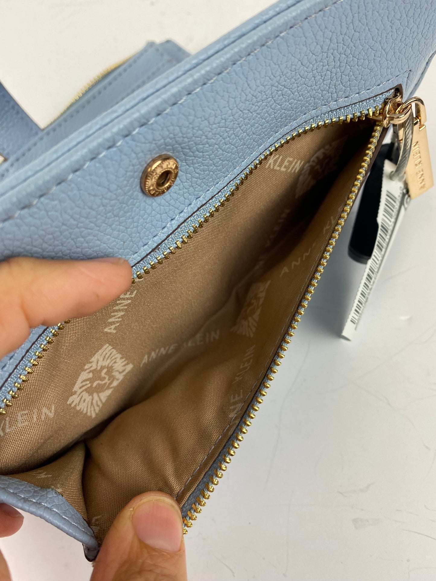 Wallet By Anne Klein, Size: Medium