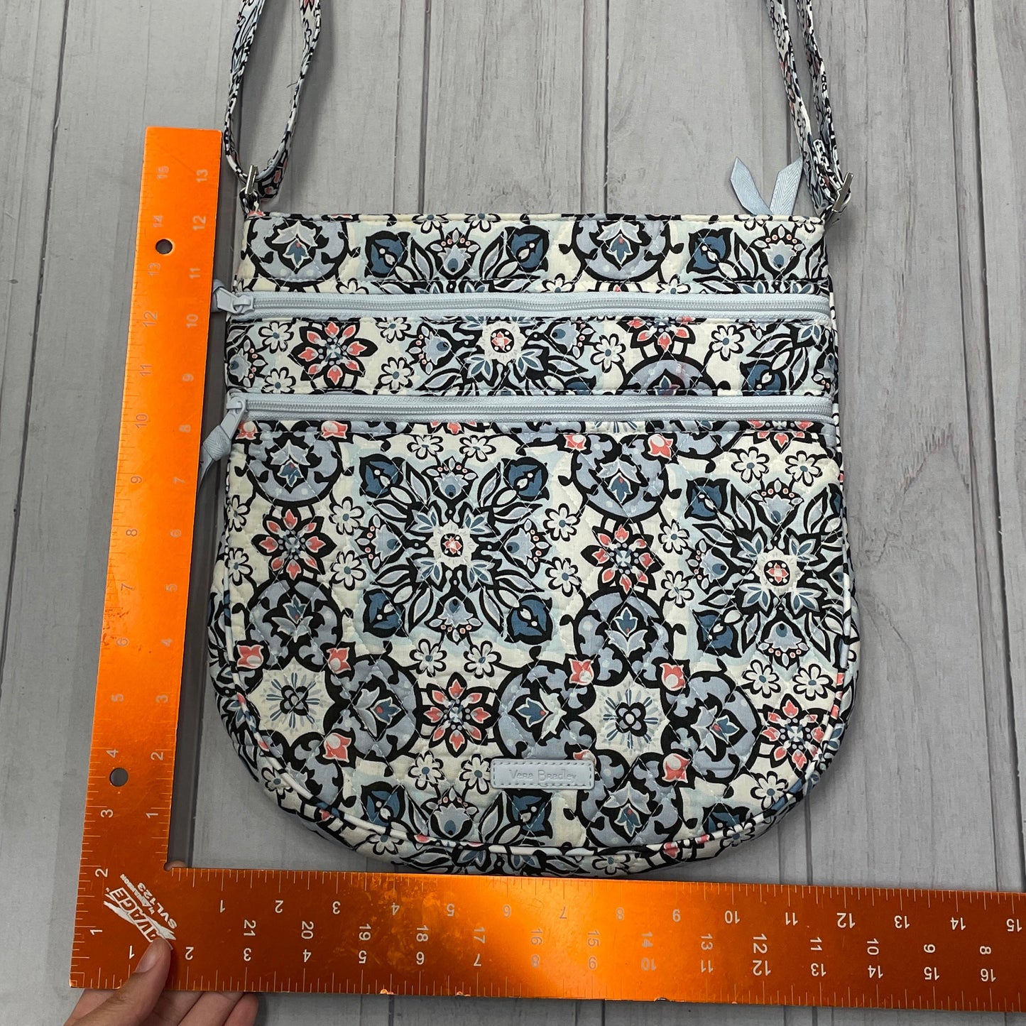 Crossbody By Vera Bradley, Size: Medium