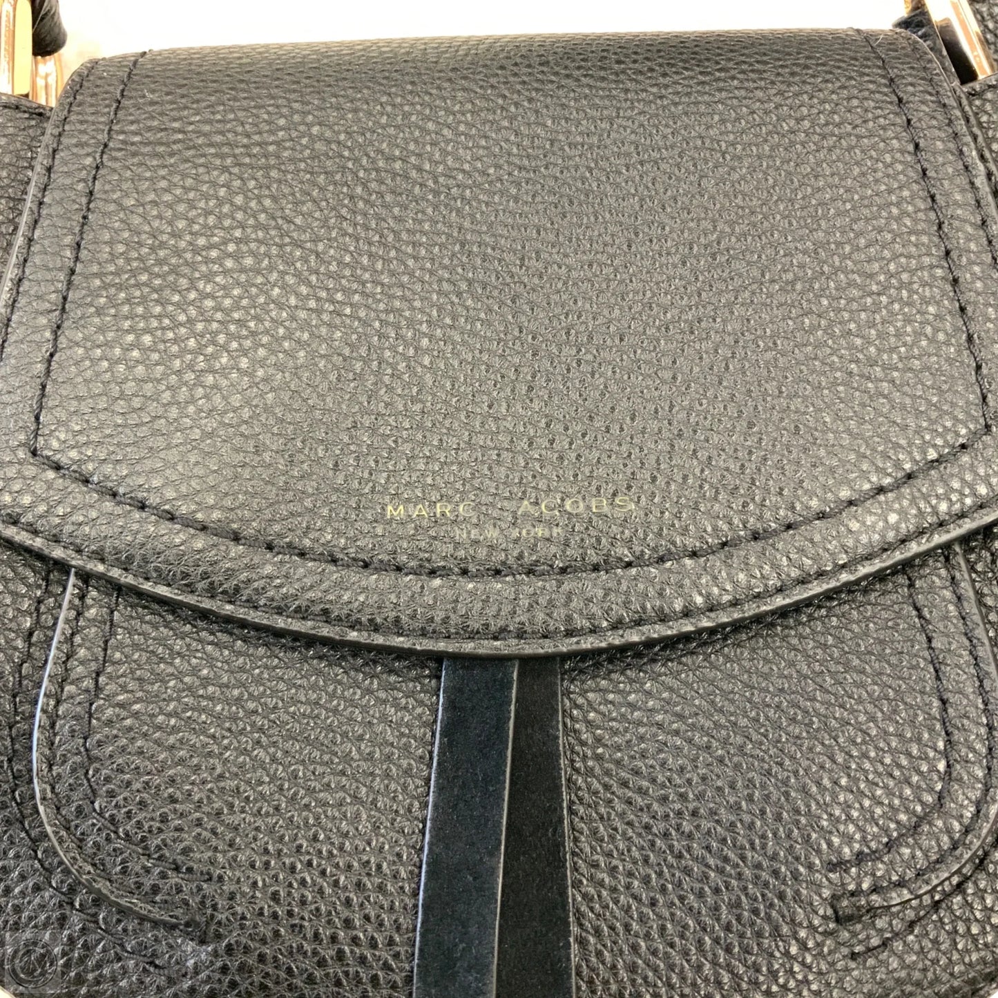 Crossbody Luxury Designer By Marc Jacobs, Size: Small