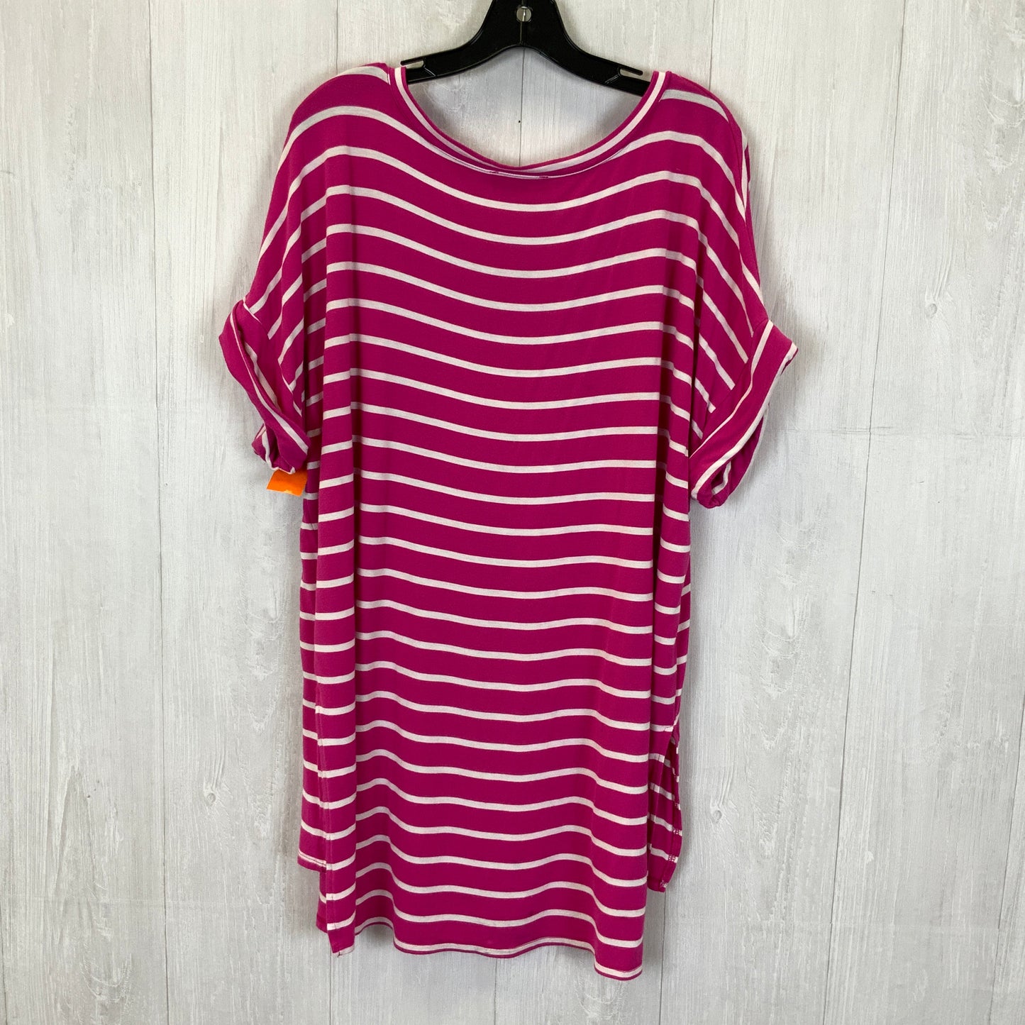 Top Short Sleeve Basic By Zenana Outfitters  Size: Xl