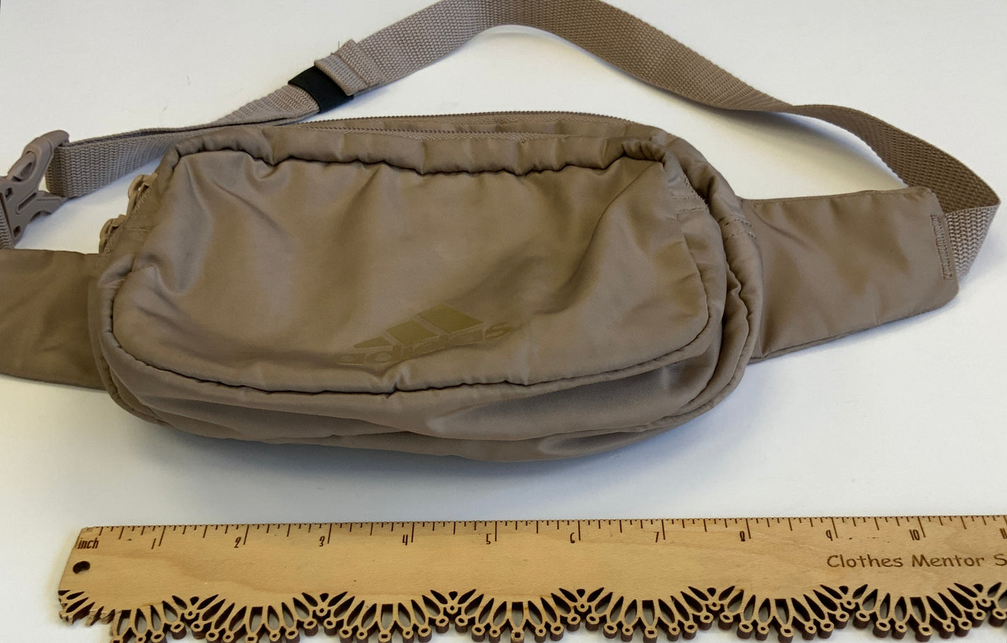 Belt Bag Adidas, Size Medium