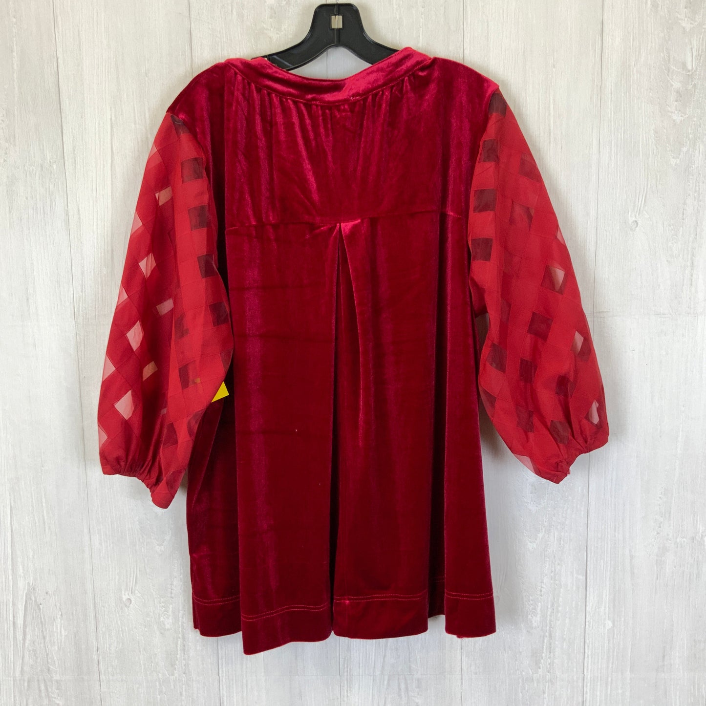 Top 3/4 Sleeve By Umgee In Red, Size: Xl