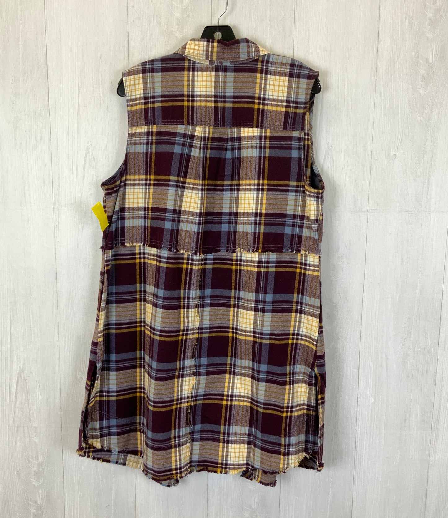 Vest Other By Cato In Plaid Pattern, Size: L