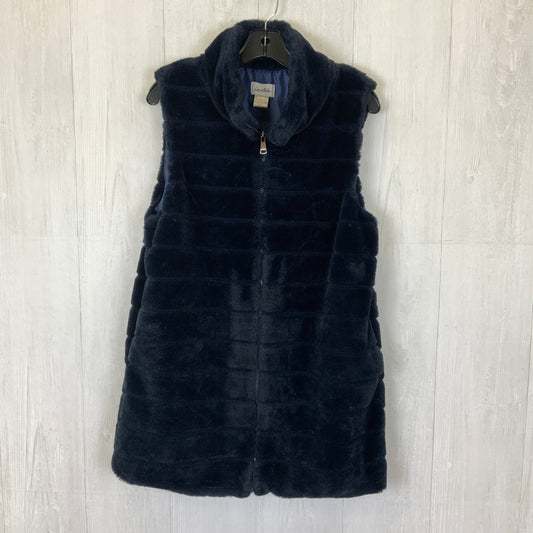 Vest Faux Fur & Sherpa By Clothes Mentor In Navy, Size: M