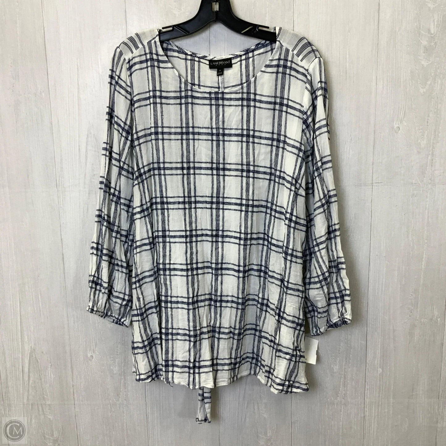 Top Long Sleeve By Lane Bryant In White, Size: 2x