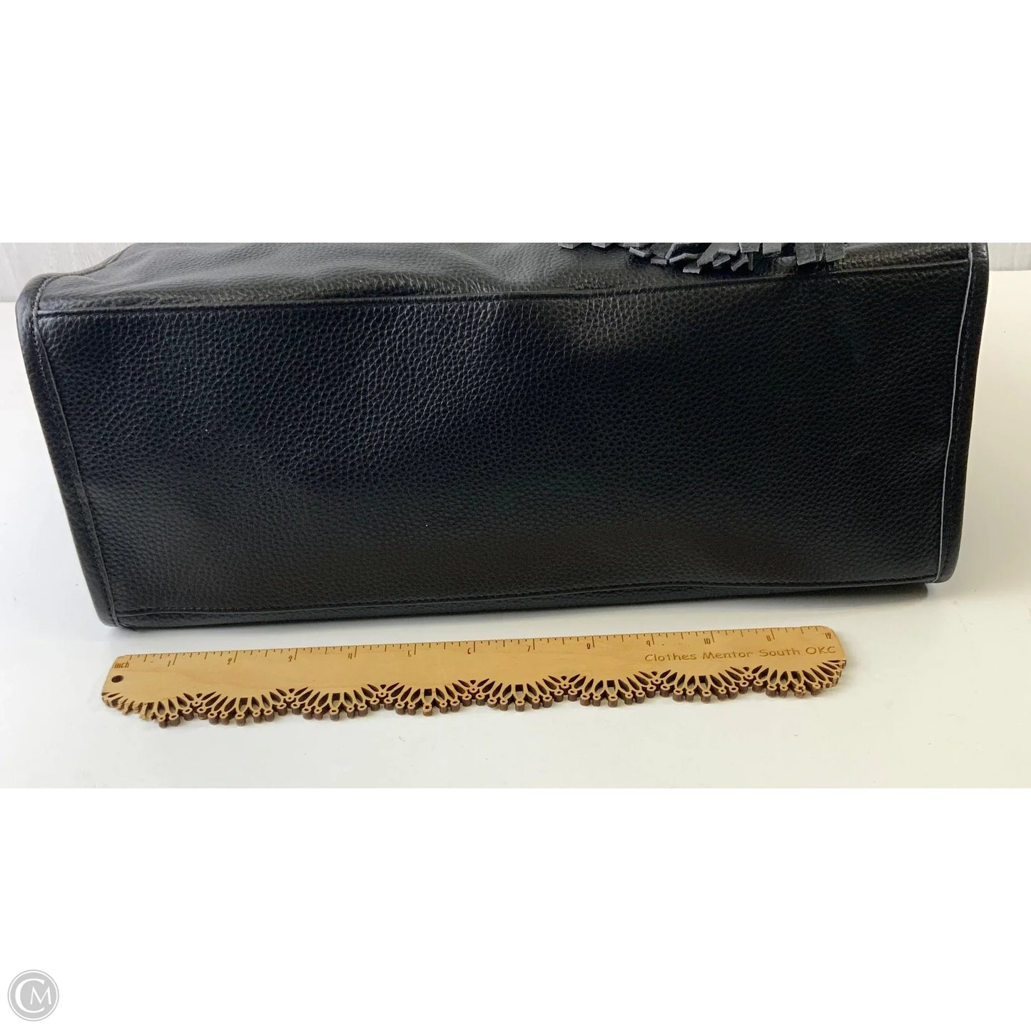 Handbag Leather By Clothes Mentor, Size: Large