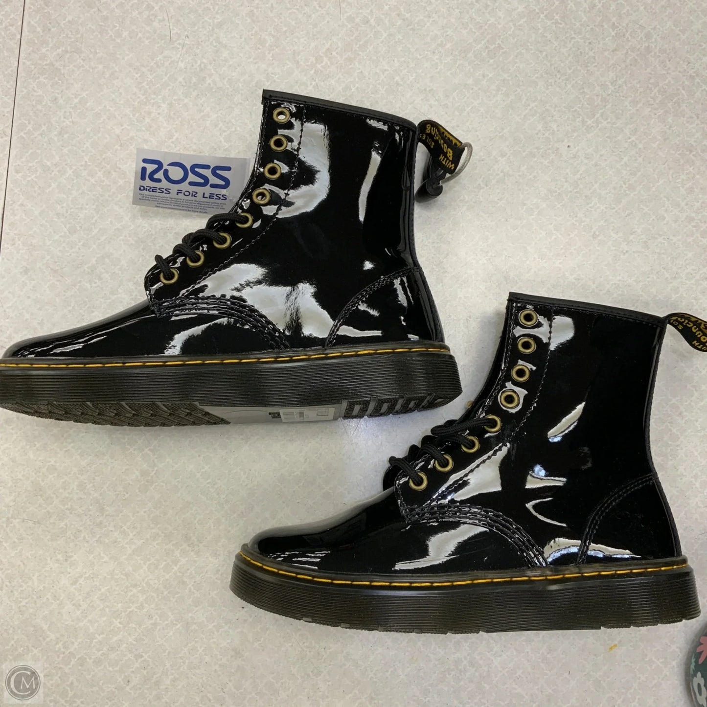 Boots Ankle Flats By Dr Martens In Black, Size: 7