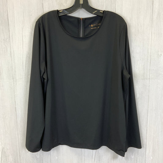 Athletic Top Long Sleeve Crewneck By Lou And Grey In Black, Size: Xxl