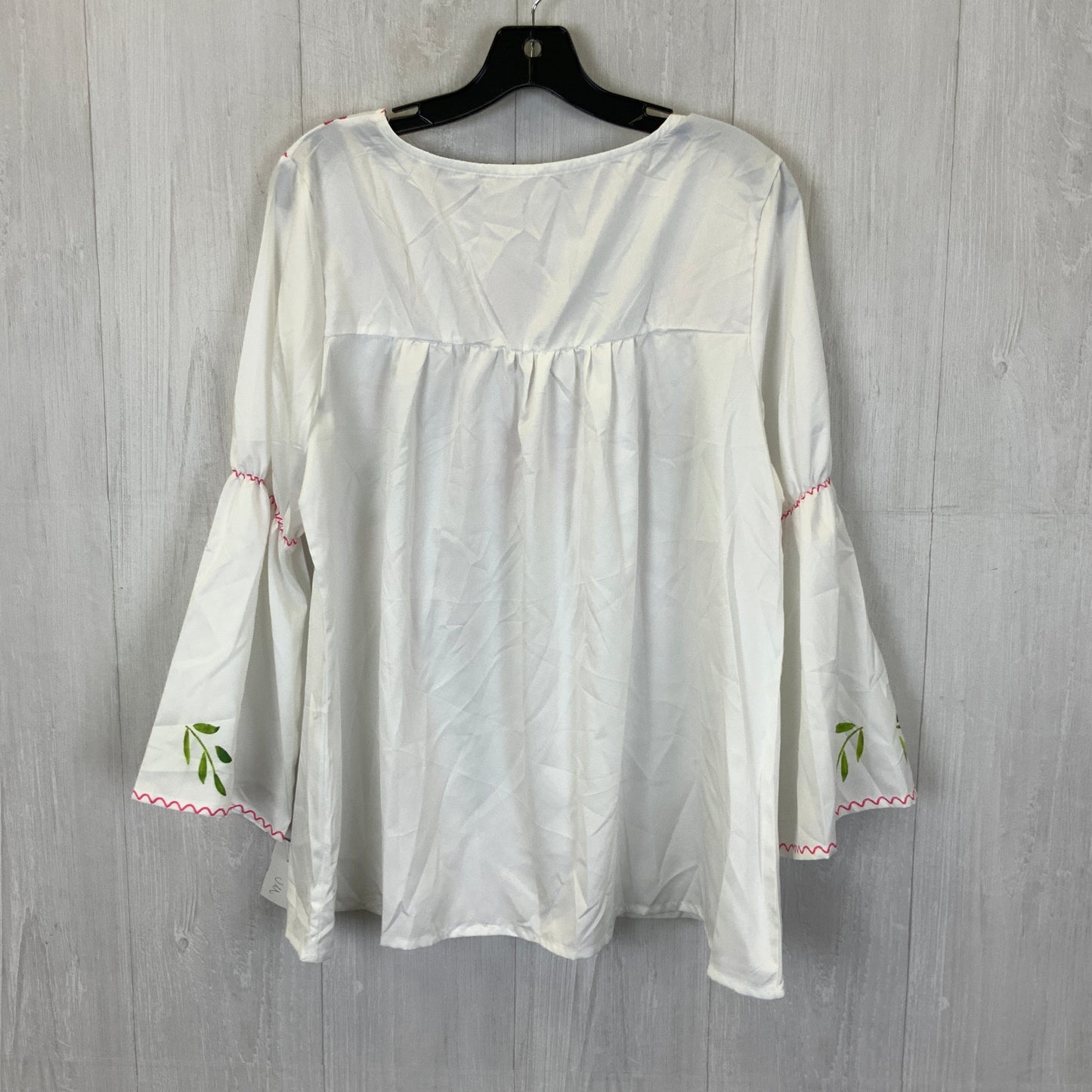 Top Short Sleeve By Shein In White, Size: L