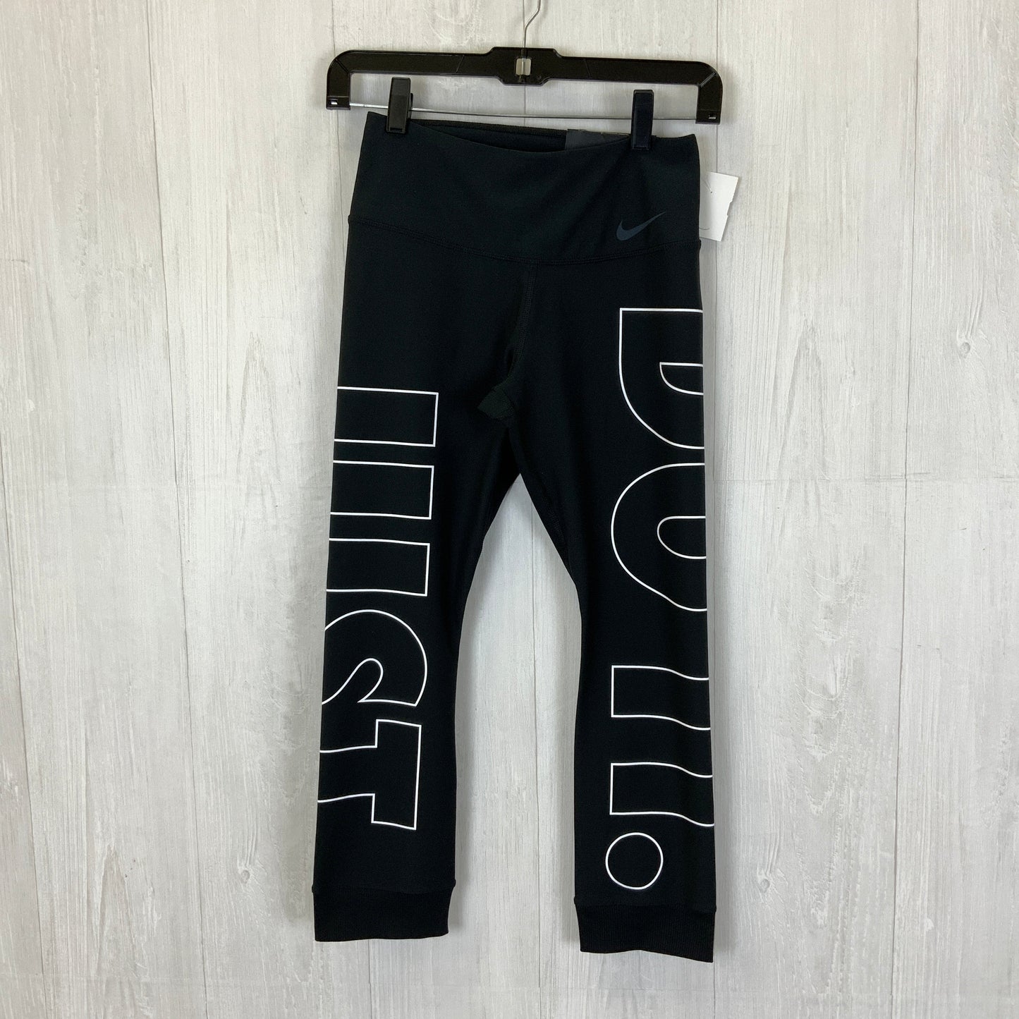 Black Athletic Capris Nike Apparel, Size Xs