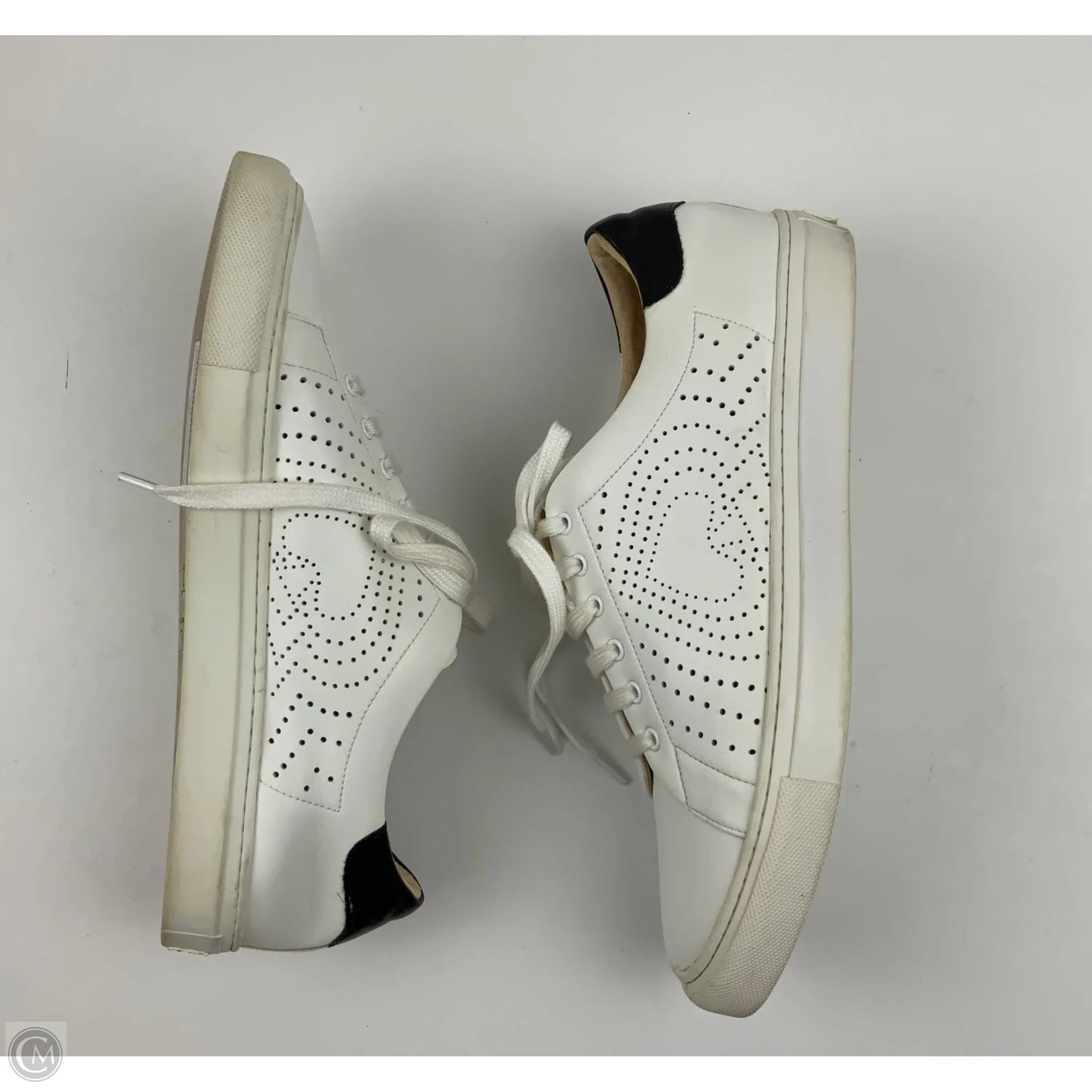 Shoes Sneakers By Kate Spade In White, Size: 9