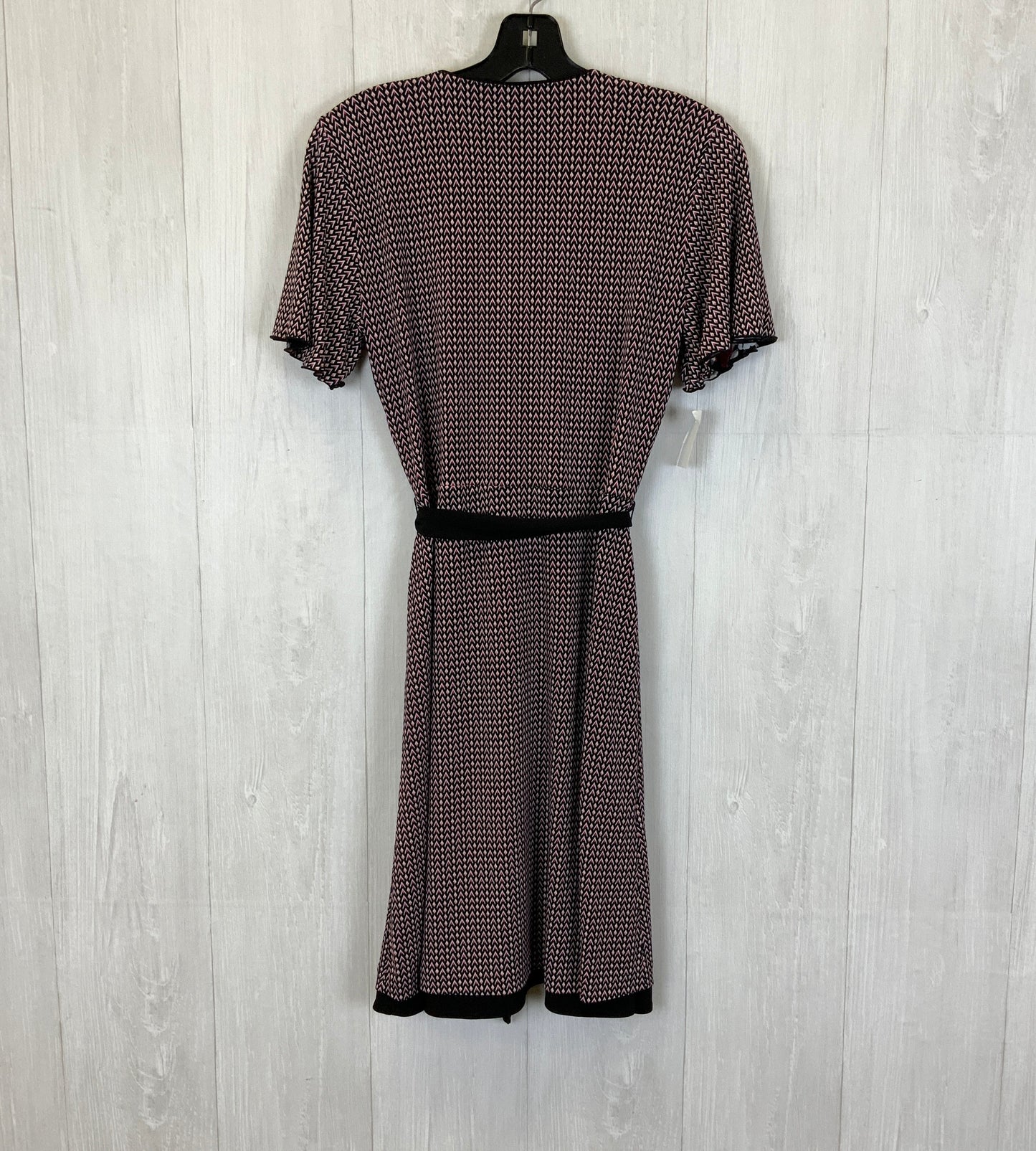 Dress Casual Short By White House Black Market  Size: S