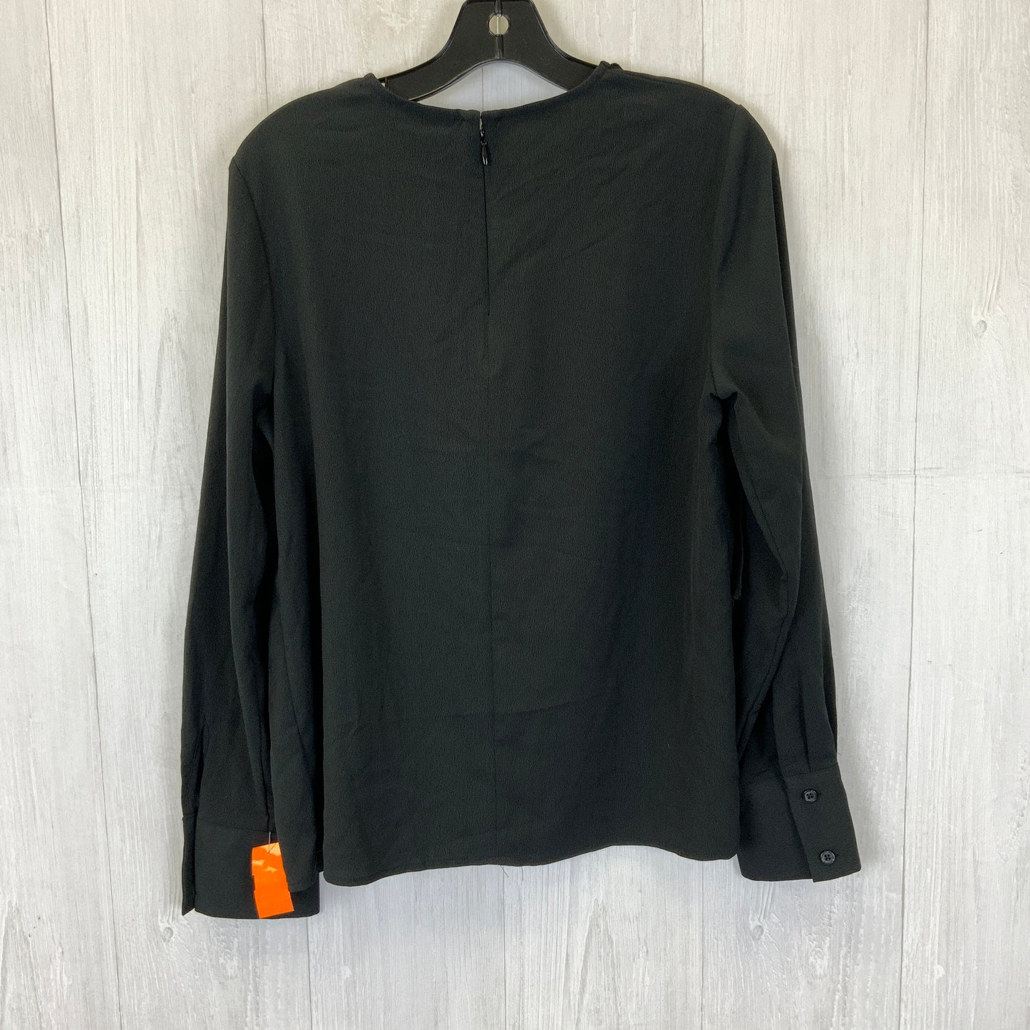 Top Long Sleeve By Who What Wear In Black, Size: M