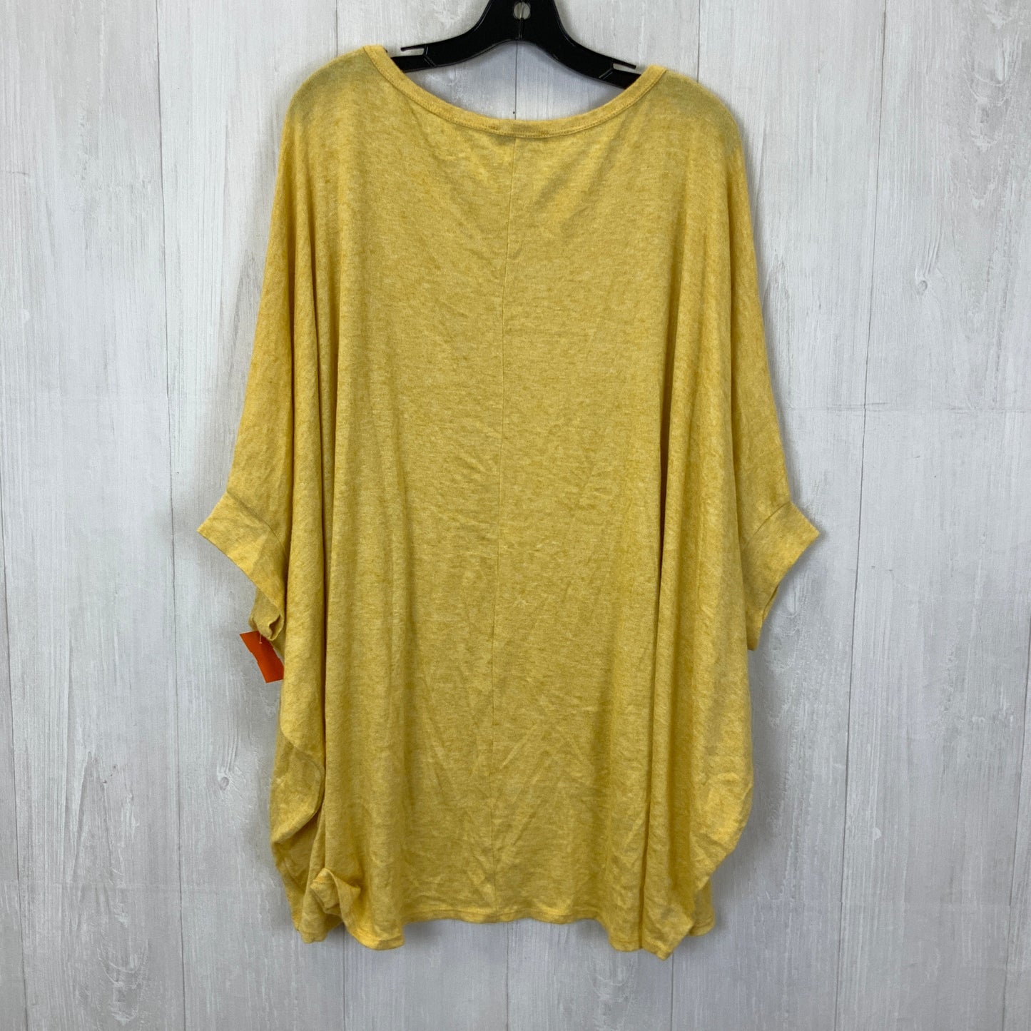 Top Short Sleeve Basic By Andree By Unit  Size: 3x