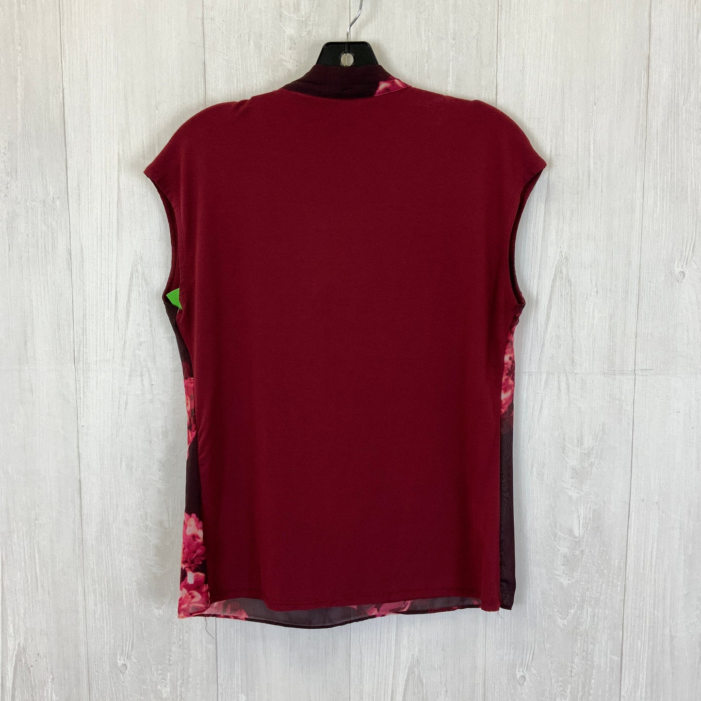 Red Top Short Sleeve New York And Co, Size S
