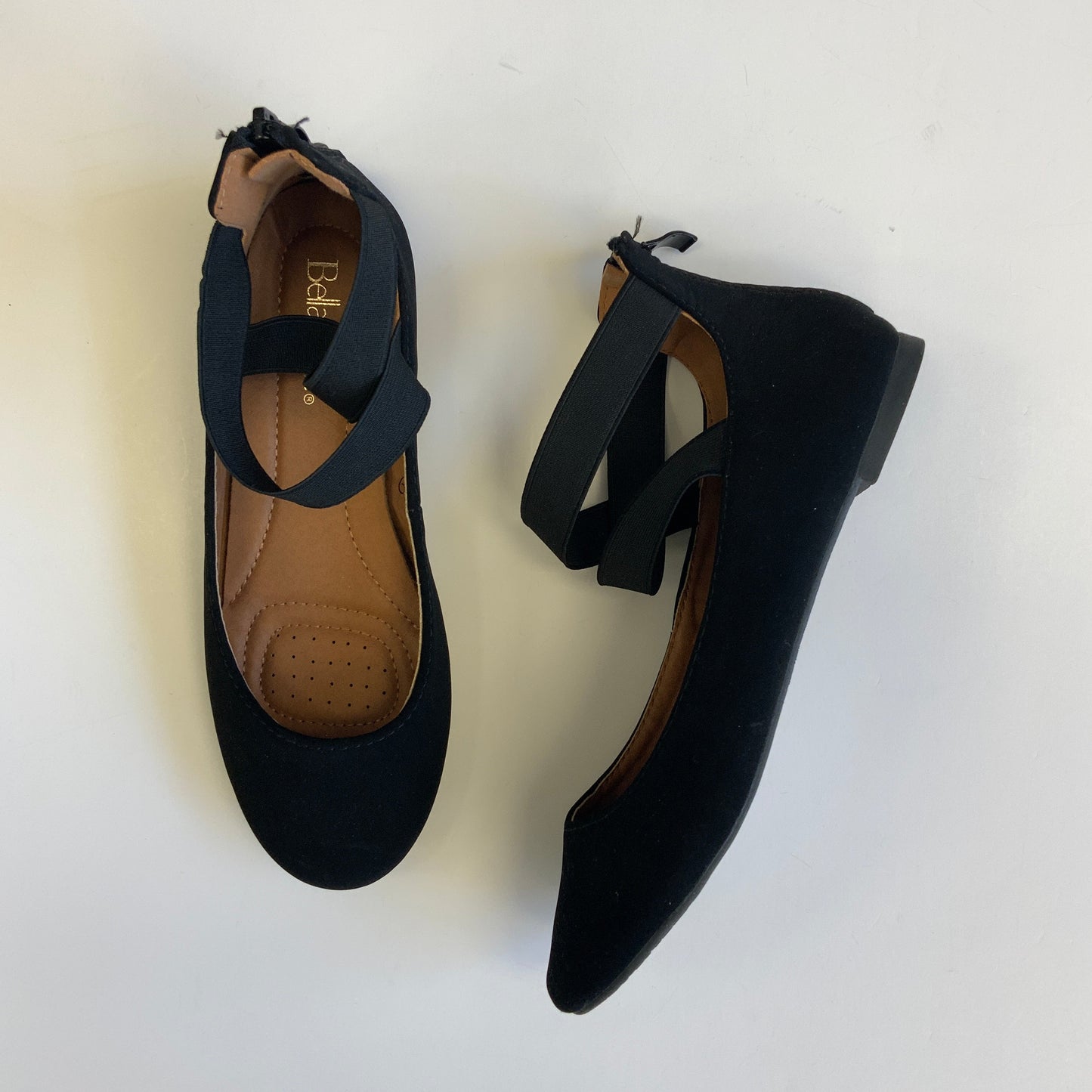 Black Shoes Flats Bella Marie, Size 7