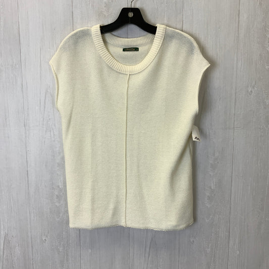 Sweater Short Sleeve By Clothes Mentor In Cream, Size: S