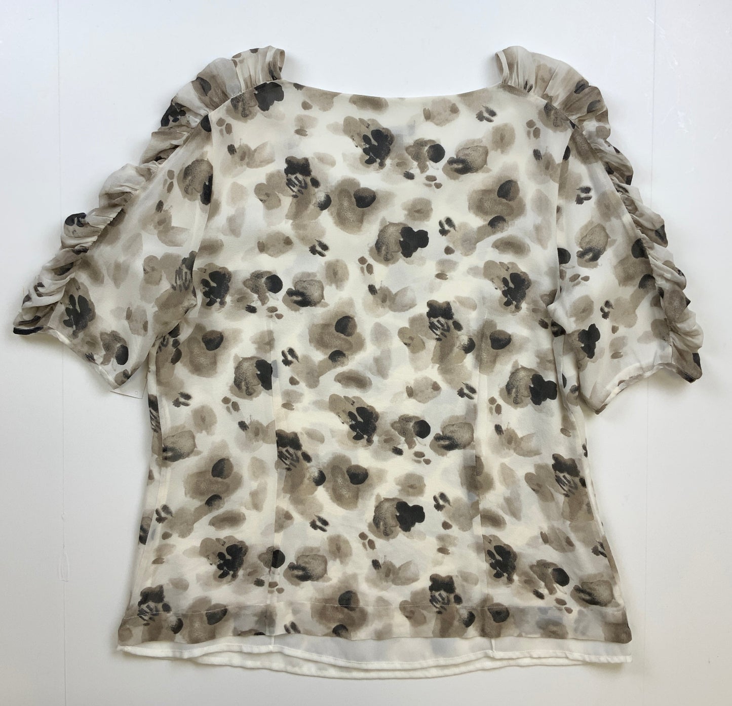 Top Short Sleeve By Ann Taylor In Cream, Size: M