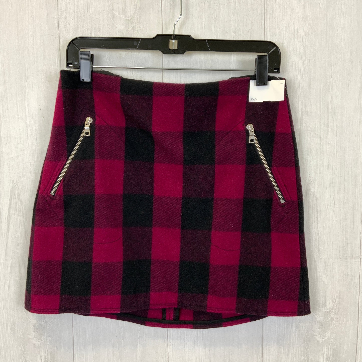 Skirt Mini & Short By Gap In Plaid Pattern, Size: 6