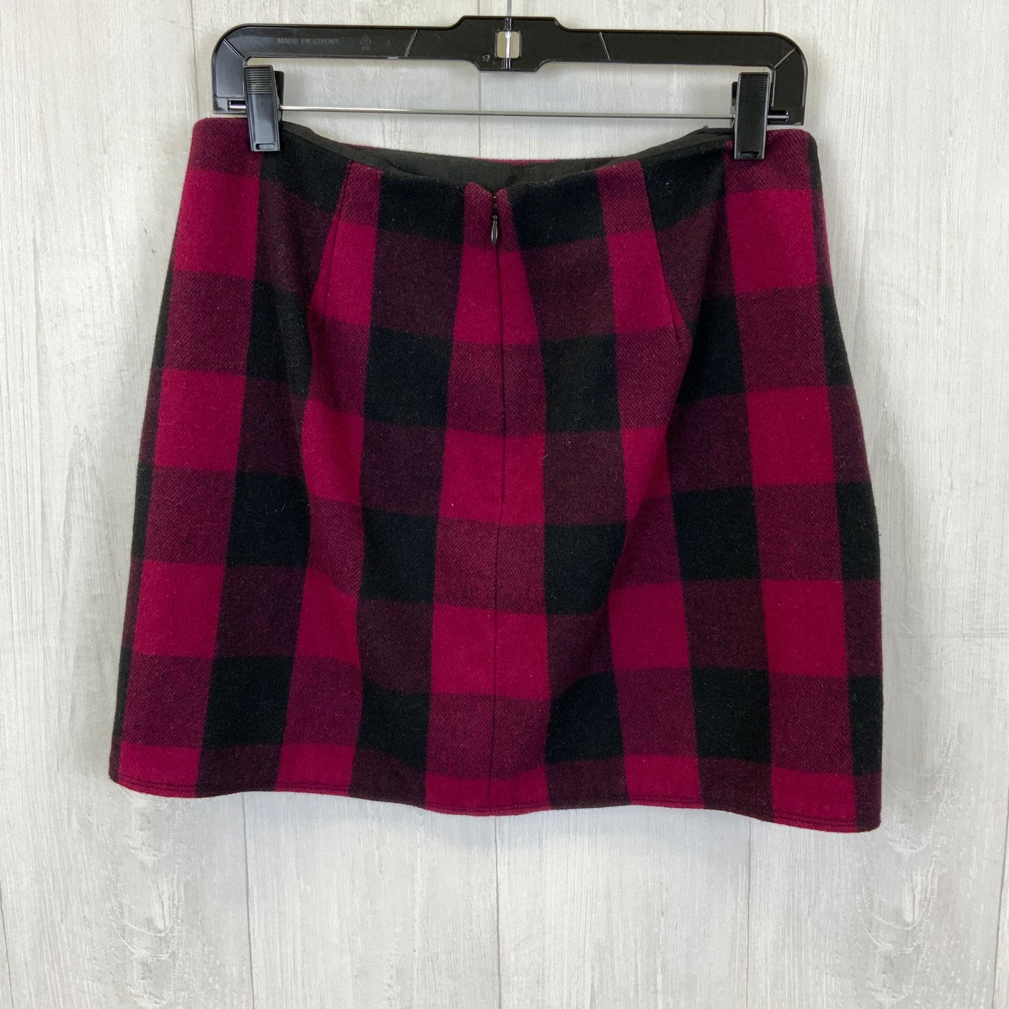 Skirt Mini & Short By Gap In Plaid Pattern, Size: 6