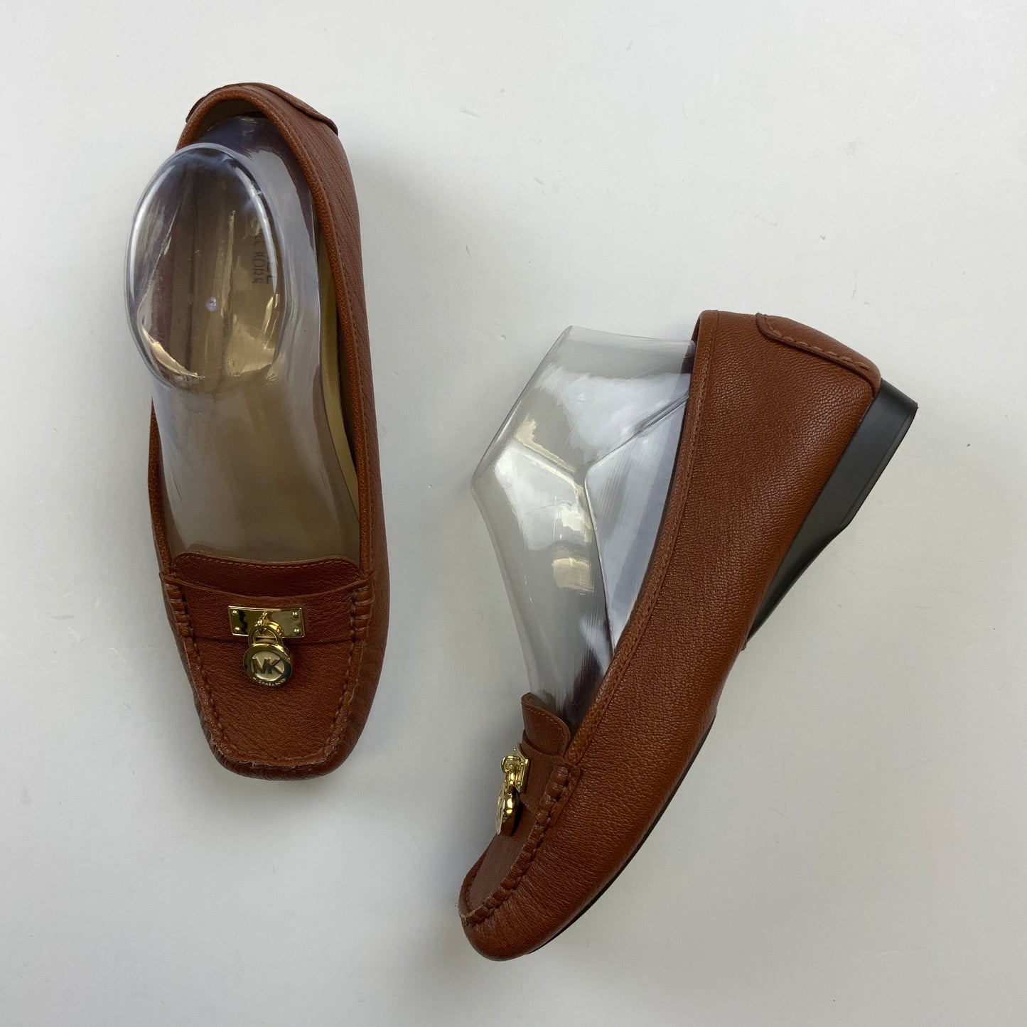 Shoes Flats By Michael By Michael Kors In Tan, Size: 7.5